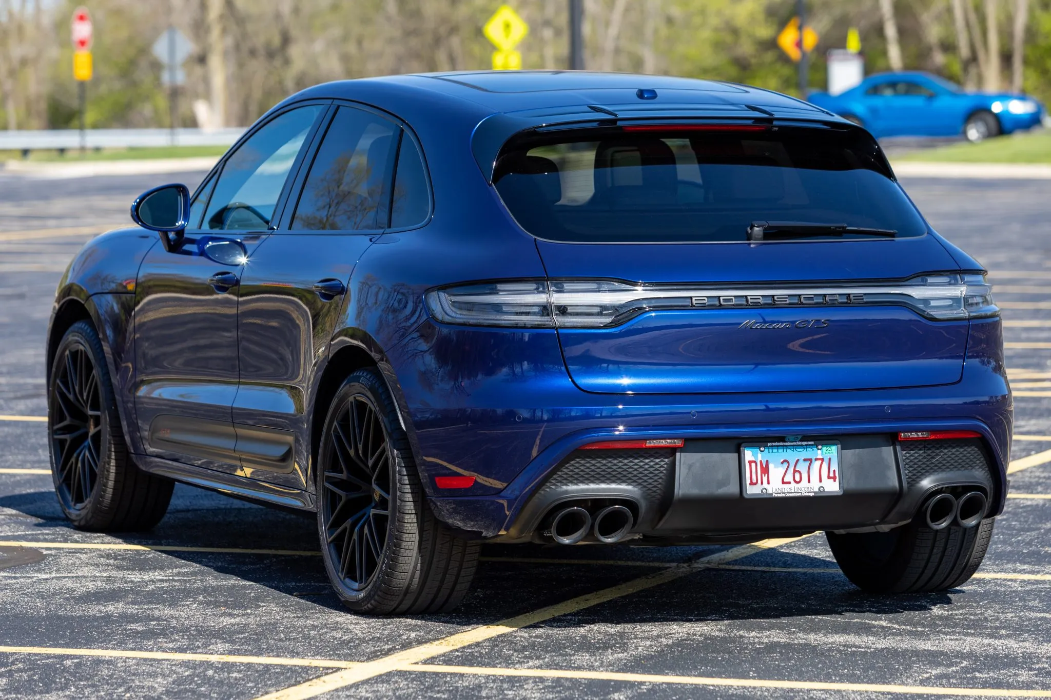 2022 Porsche Macan GTS in Gentian Blue Metallic
