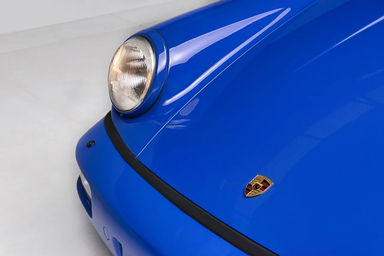1992 Porsche 911 Carrera 2 Coupe in Maritime Blue