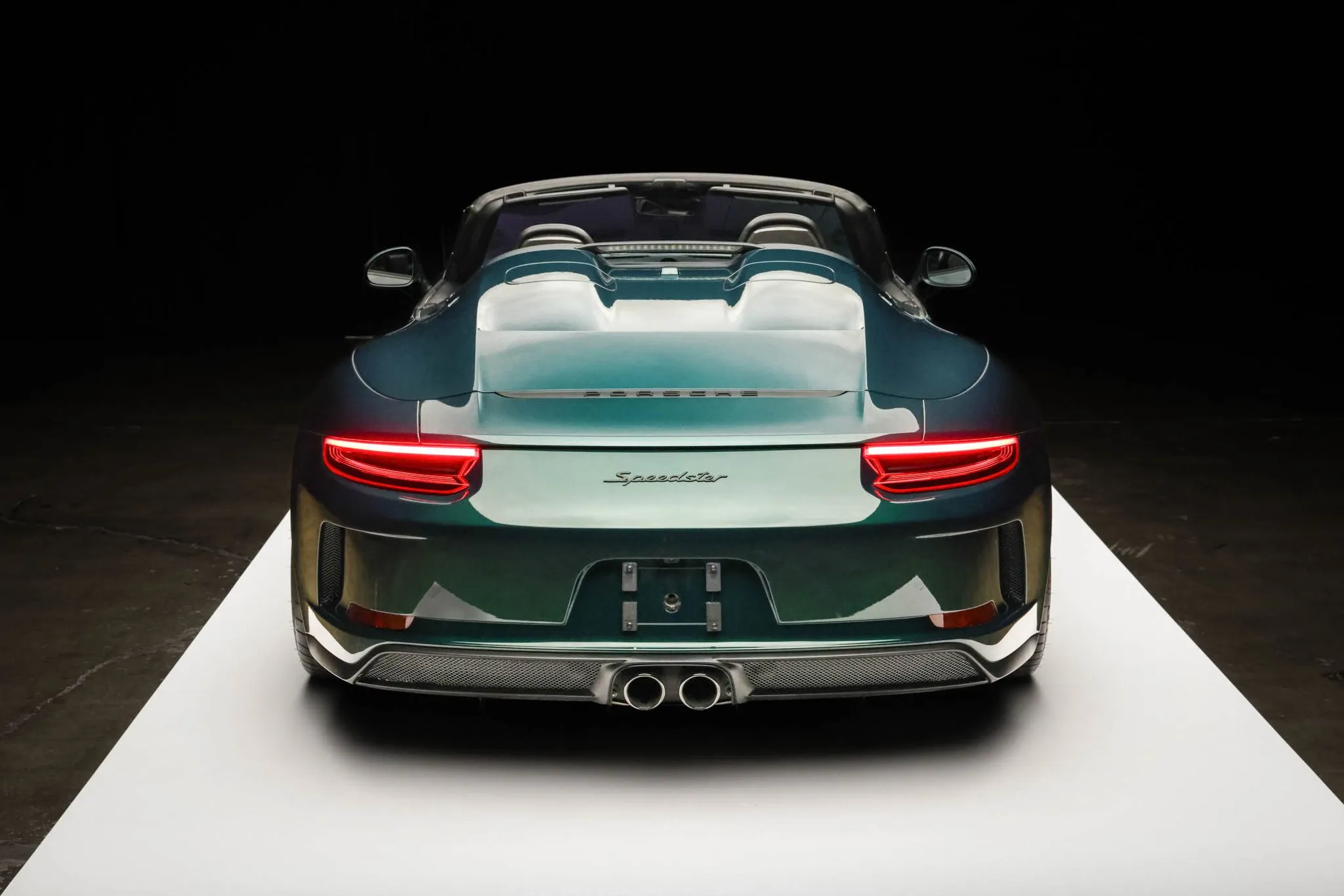2019 Porsche 911 Speedster in Jet Green Metallic