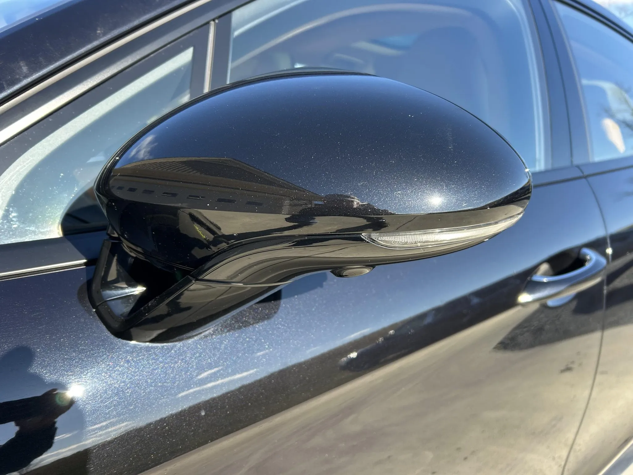 2018 Porsche Panamera 4 E-Hybrid in Jet Black Metallic