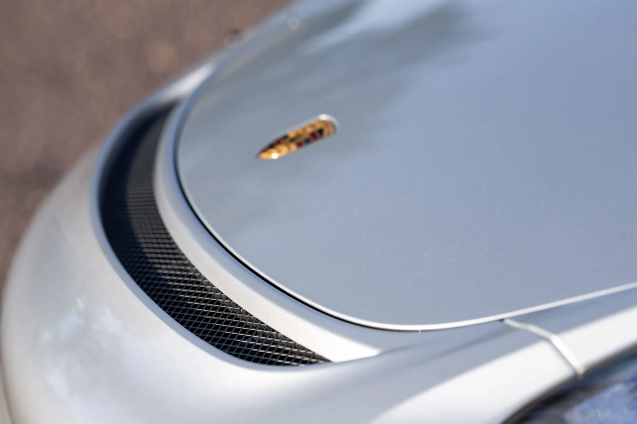 2016 Porsche Cayman GT4 in Rhodium Silver Metallic