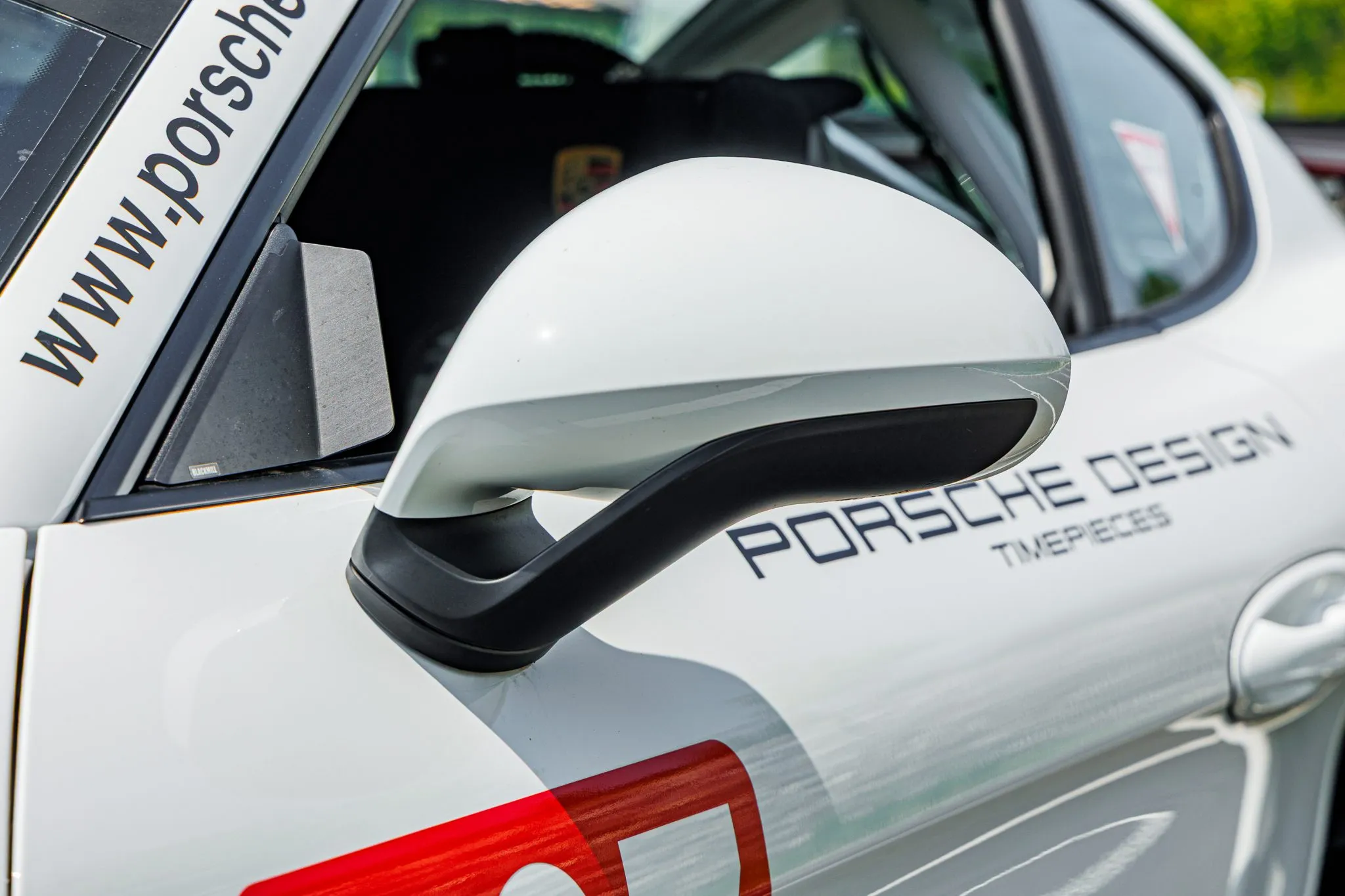 2016 Porsche Cayman GT4 Clubsport in Pure White