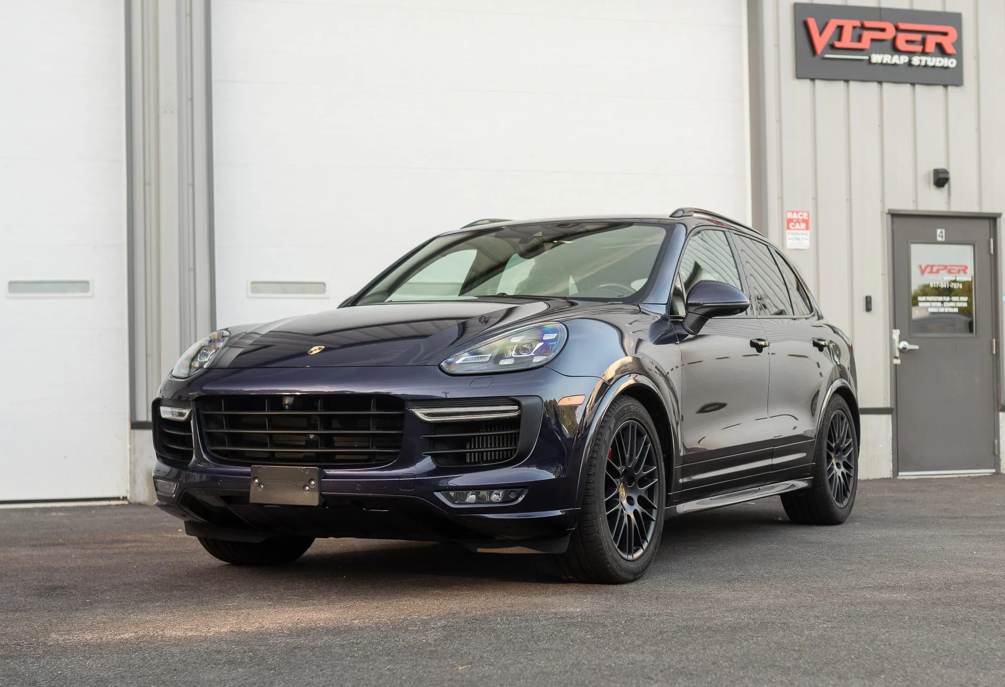 2017 Porsche Cayenne GTS in Purpurite Metallic
