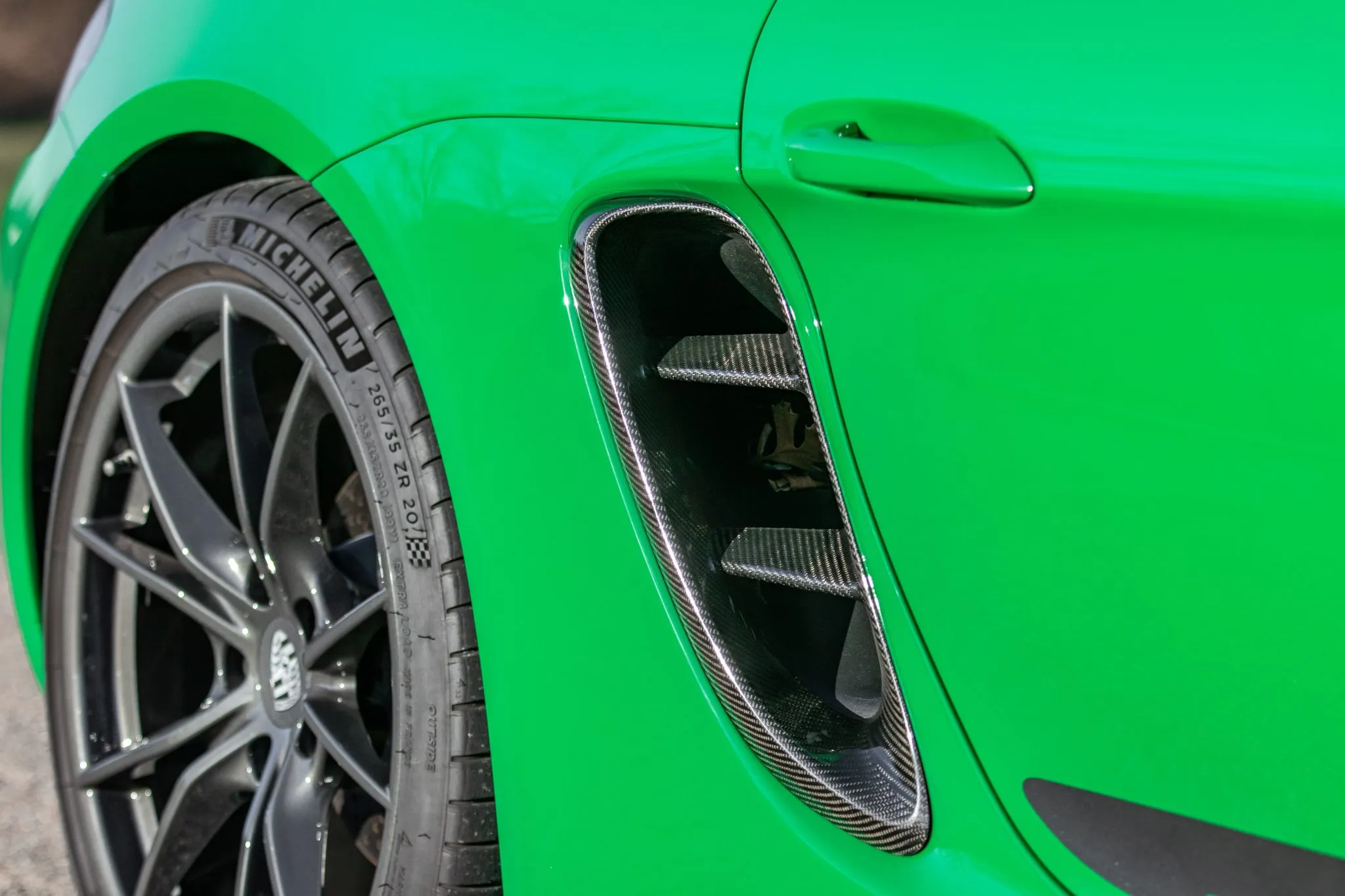 2021 Porsche 718 Boxster T 4.0 in Python Green