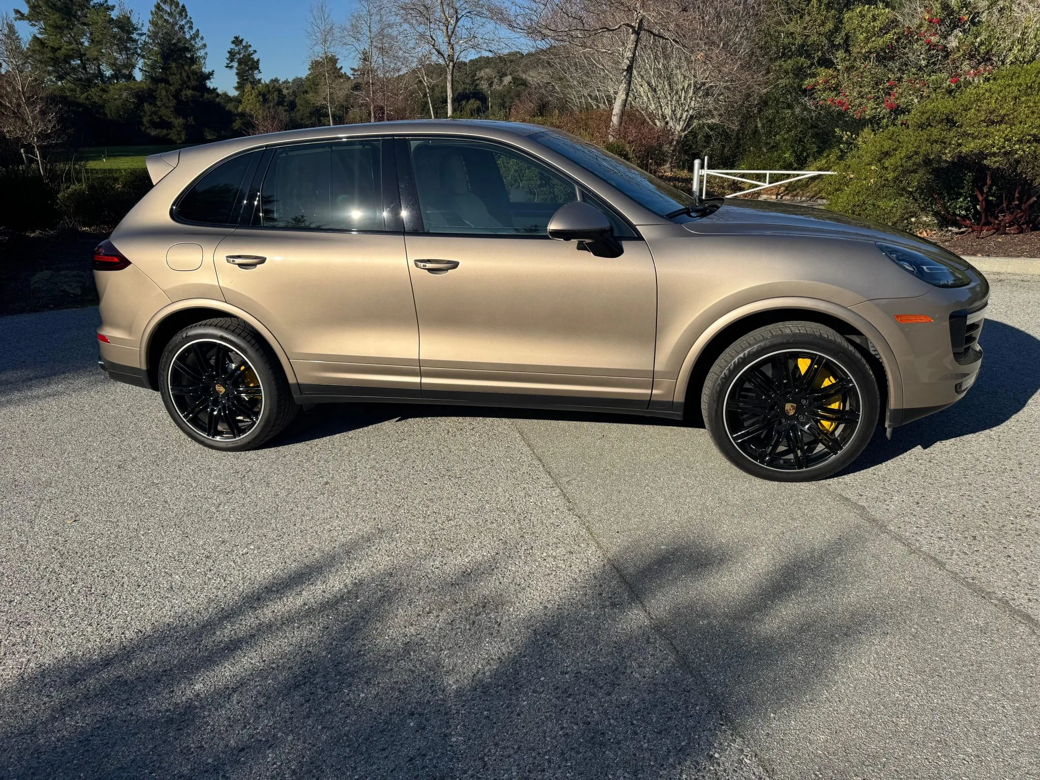2016 Porsche Cayenne Turbo S in Palladium Metallic