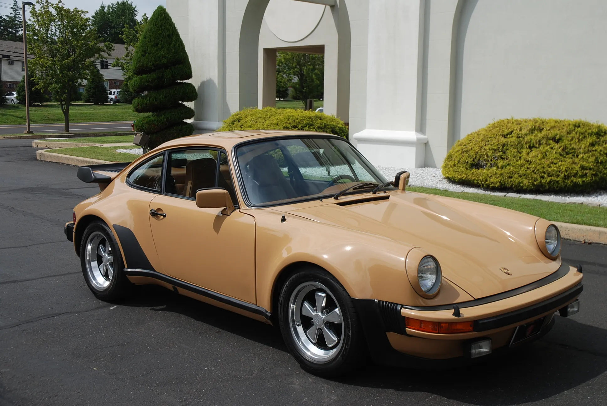 1978 Porsche 911 Turbo in Cashmere Beige