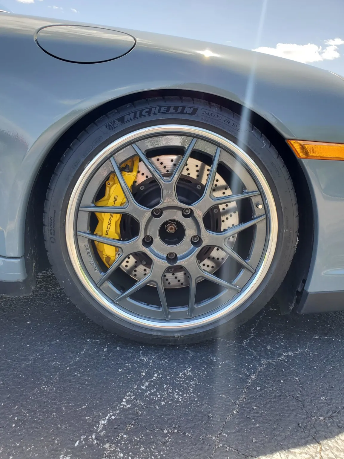 2006 Porsche 911 Carrera 4S Coupe 6-Speed in Nardo Grey