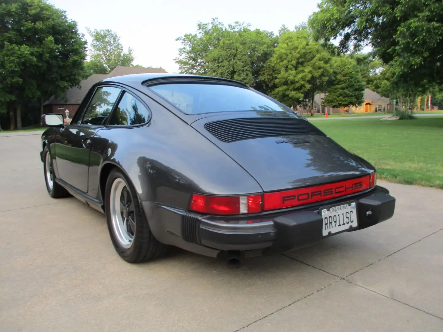 1980 Porsche 911SC Coupe in Dolomite Grey Metallic