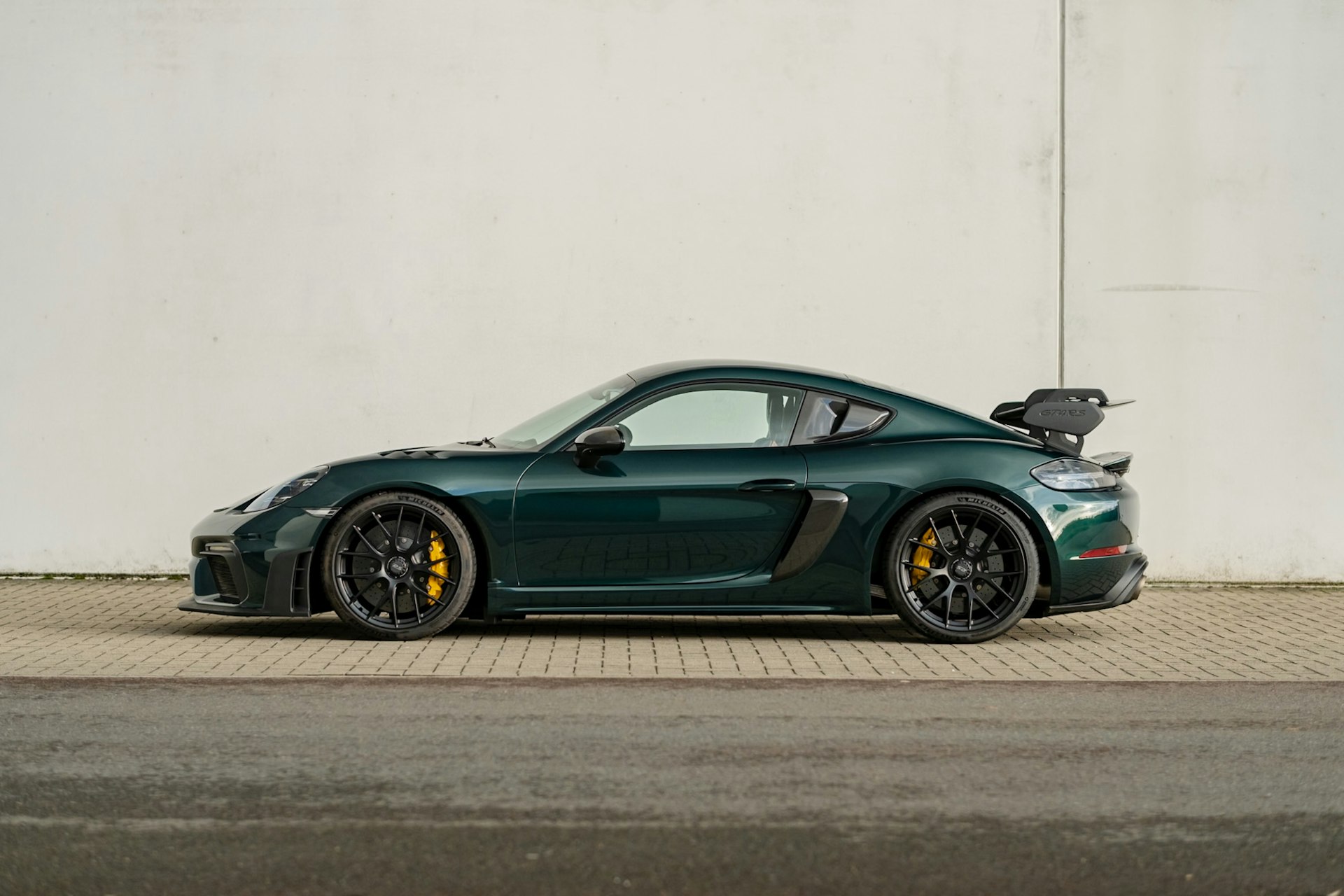 2022 Porsche 718 Cayman GT4 RS Weissach Pack in Jet Green Metallic
