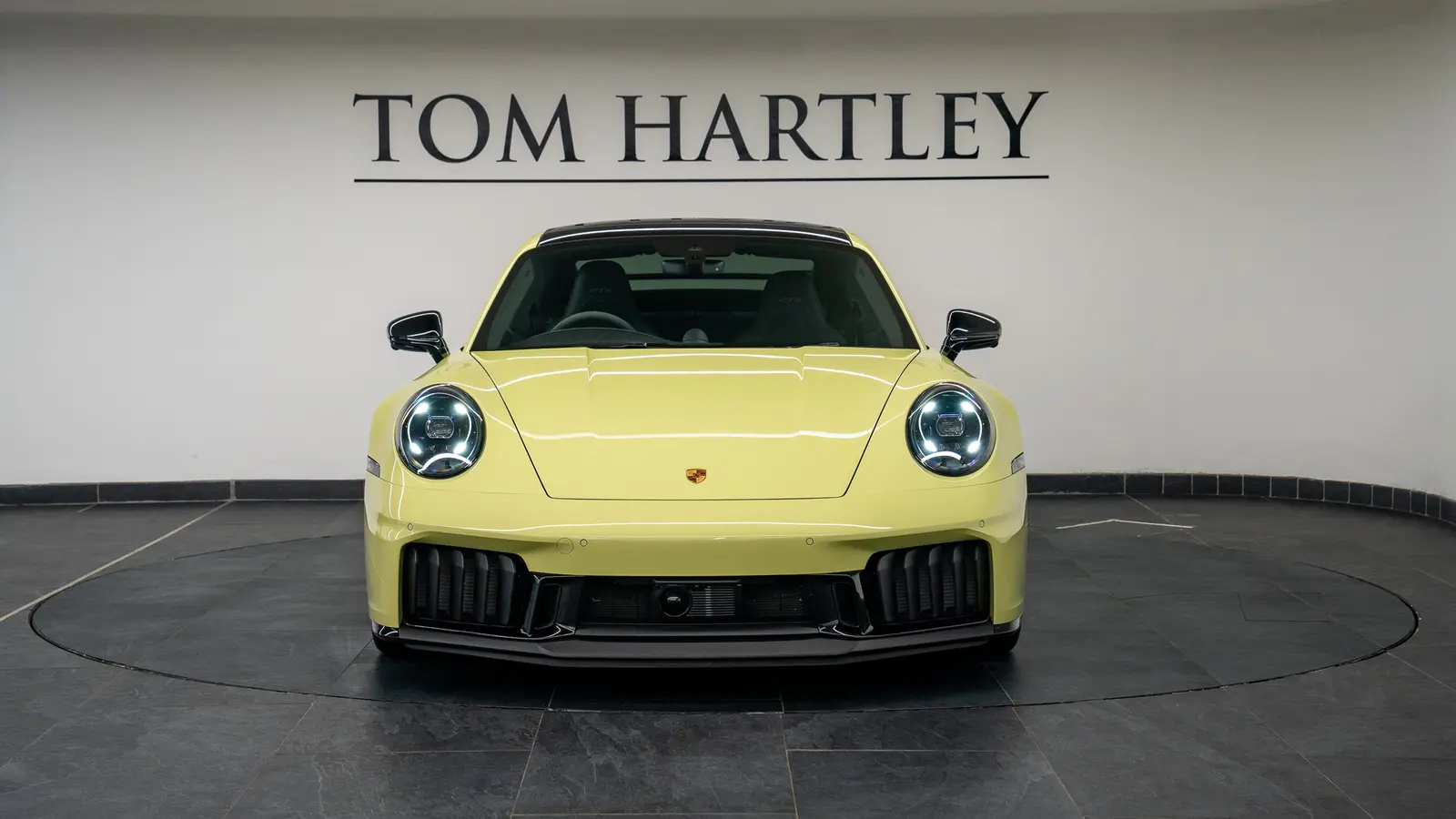 2025 Porsche 911 Carrera 4 GTS in Cartagena Yellow Metallic