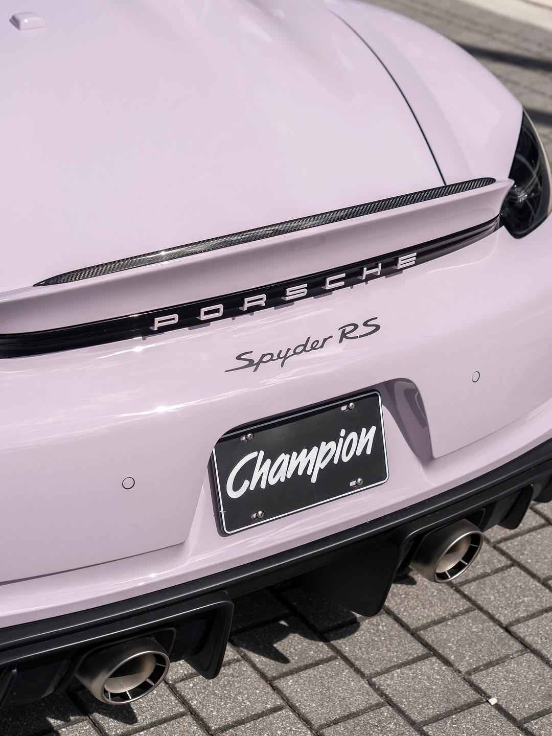 2025 Porsche 718 Spyder RS in Moon Gem