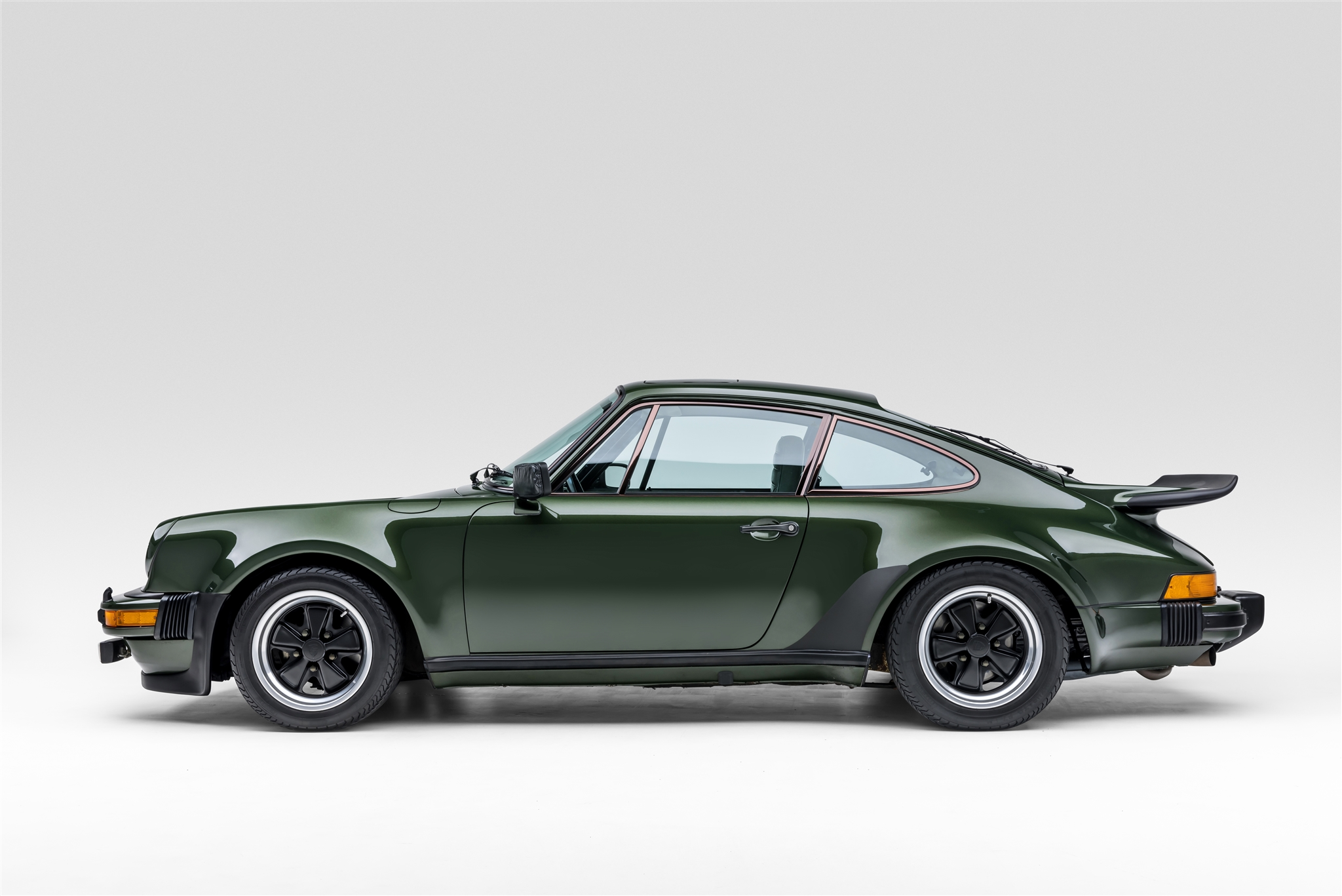 1977 Porsche 930 Turbo Carrera in Metallic Green