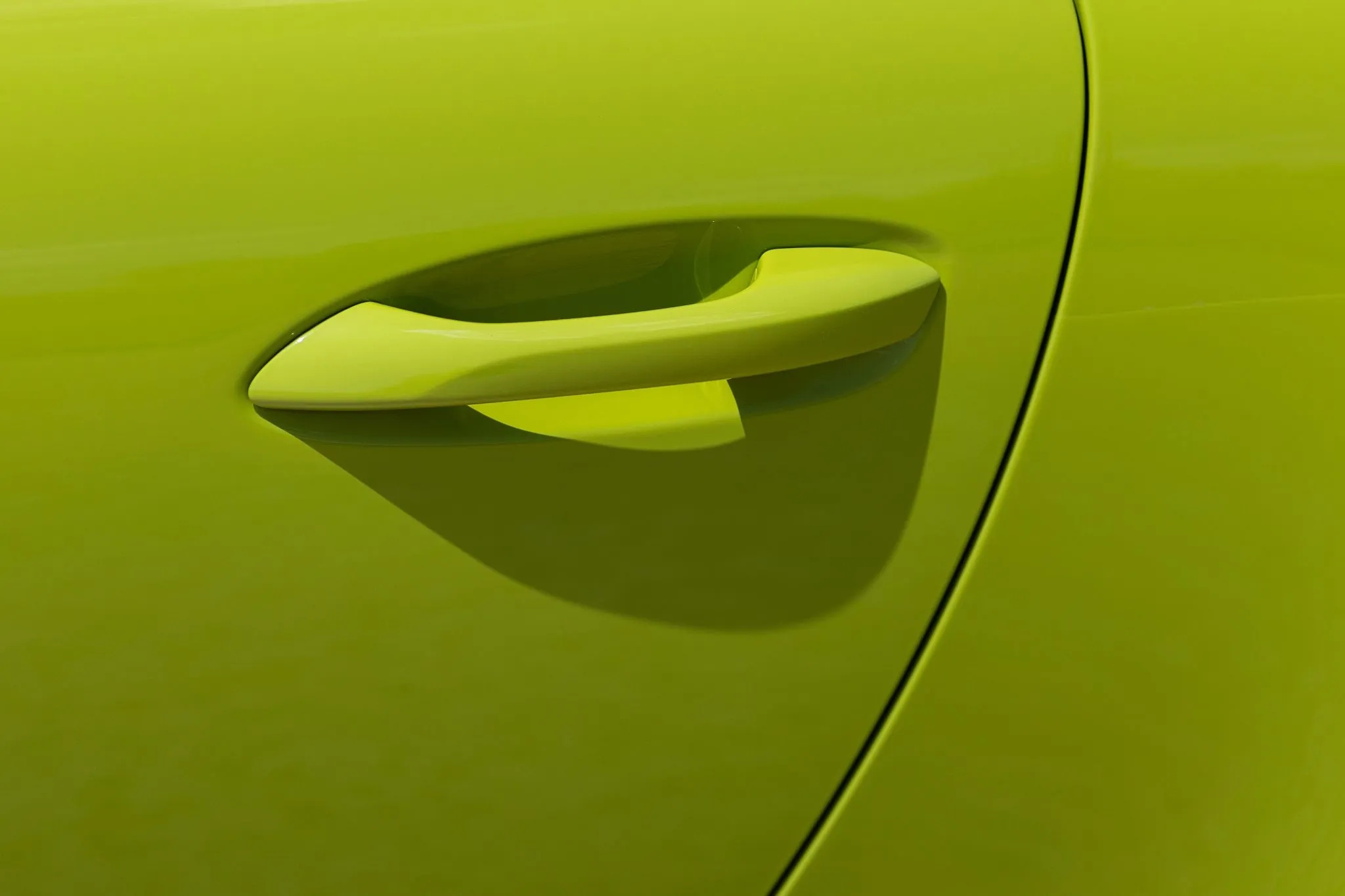 2018 Porsche 911 GT3 Touring in Linden Green