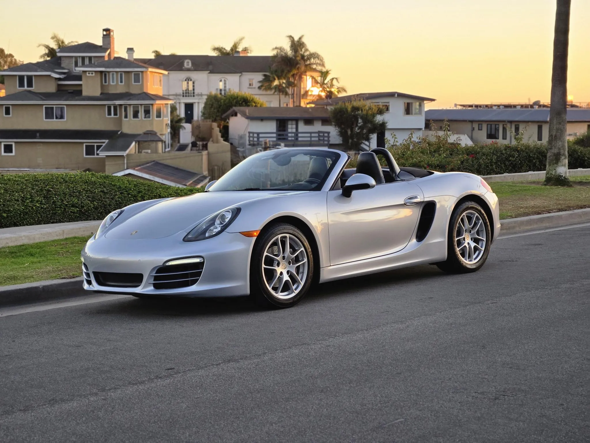 2014 Porsche Boxster in Rhodium Silver Metallic