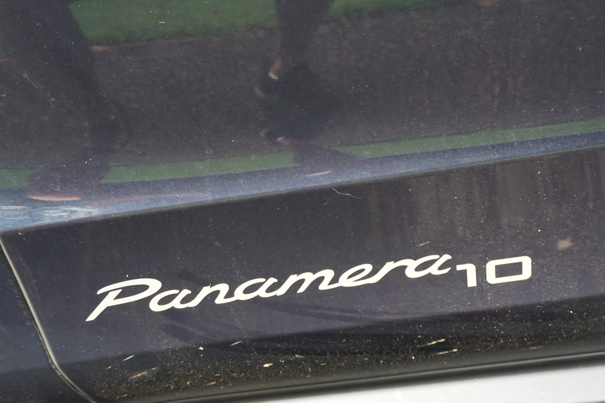 2020 Porsche Panamera 4 E-Hybrid 10 Year Edition in Night Blue Metallic