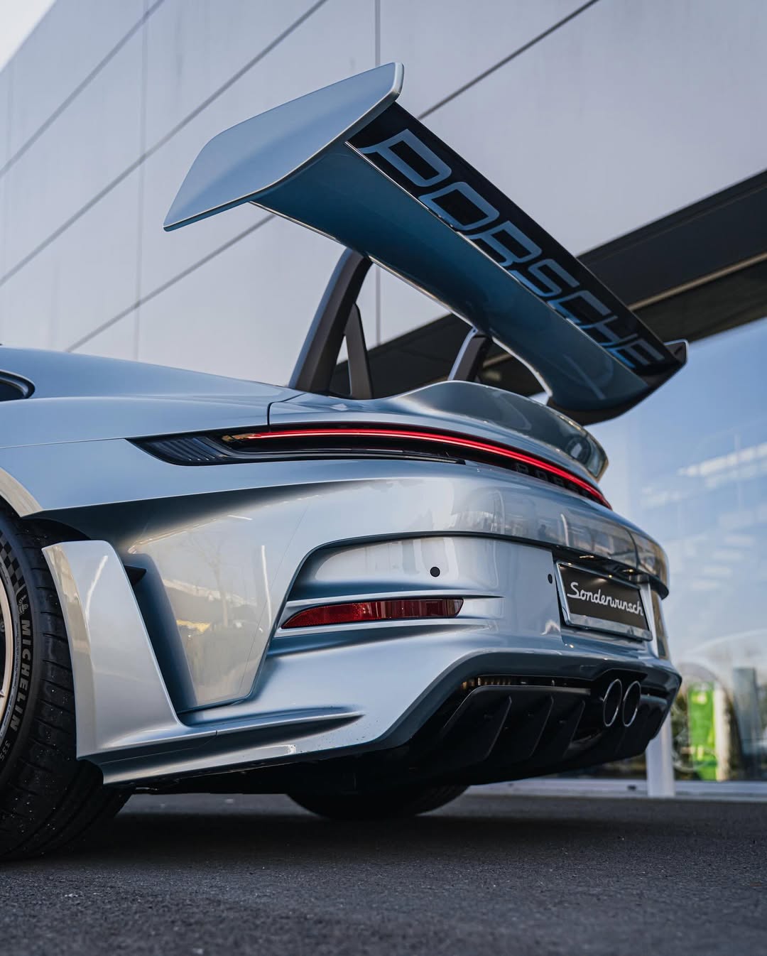 2024 Porsche 911 GT3 RS 'Weissach' in Azzurro Thetys Metallic
