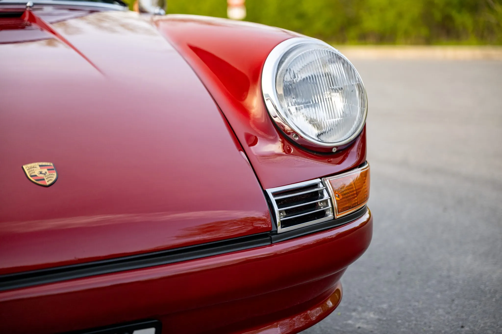 1971 Porsche 911T Coupe in Maroon