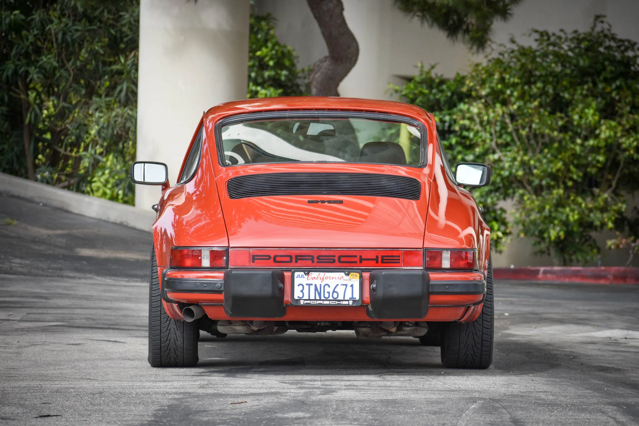 1977 Porsche 911S in Peru Red