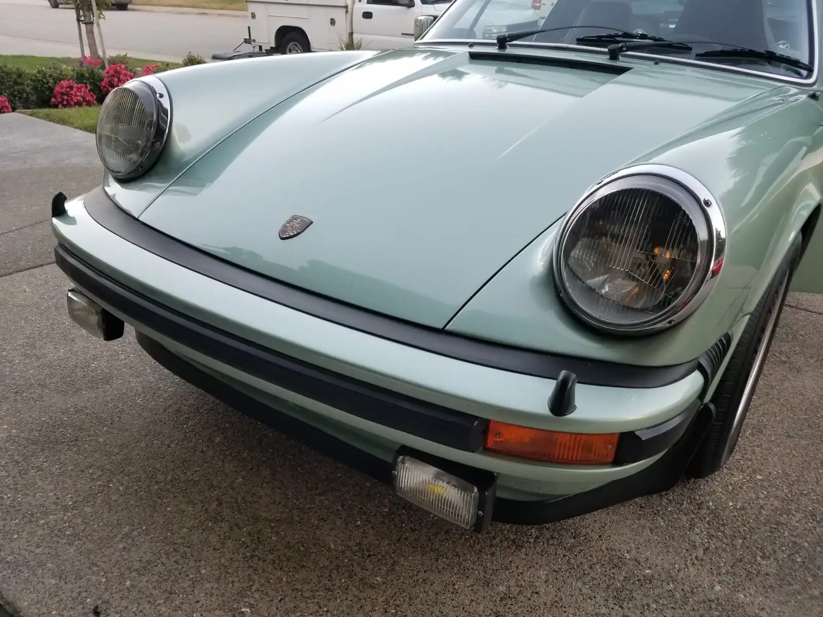 1977 Porsche 911S Targa Coupe in Ice Green Metallic
