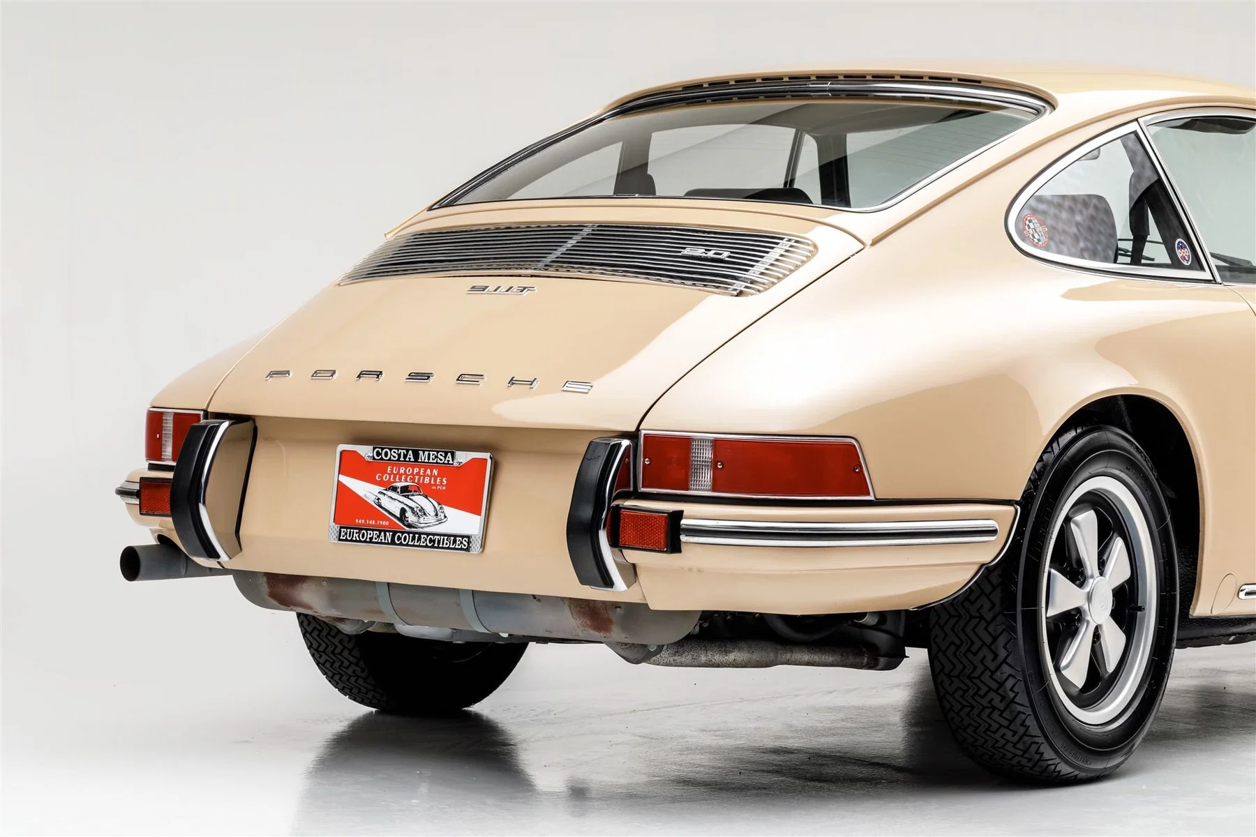1969 Porsche 911 T In Sandbeige