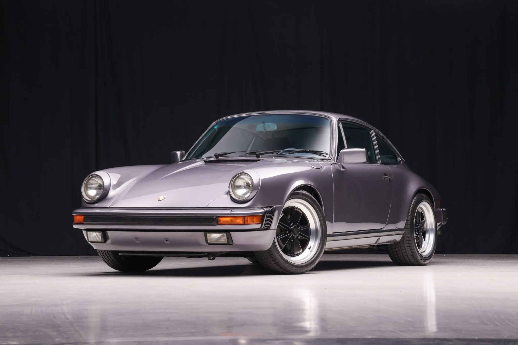 1986 Porsche 911 Carrera Coupe in Meteor Metallic