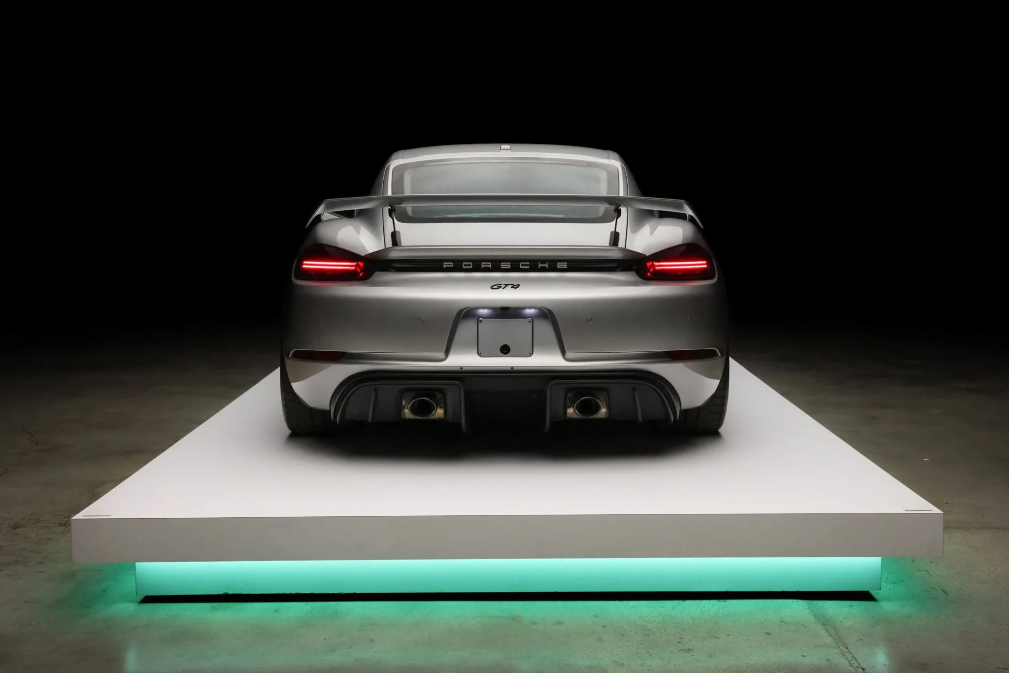 2021 Porsche 718 Cayman GT4 in GT Silver Metallic