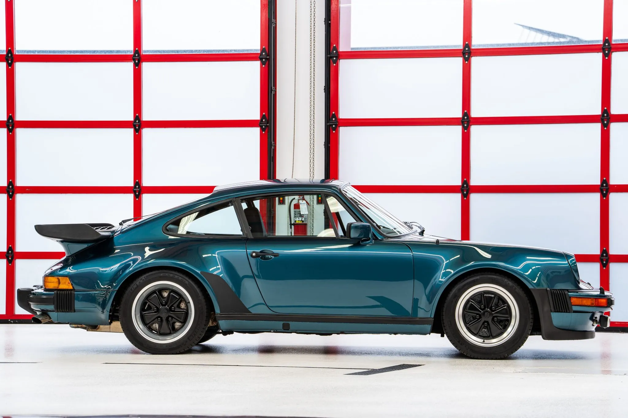1979 Porsche 930 Turbo in Petrol Blue Metallic