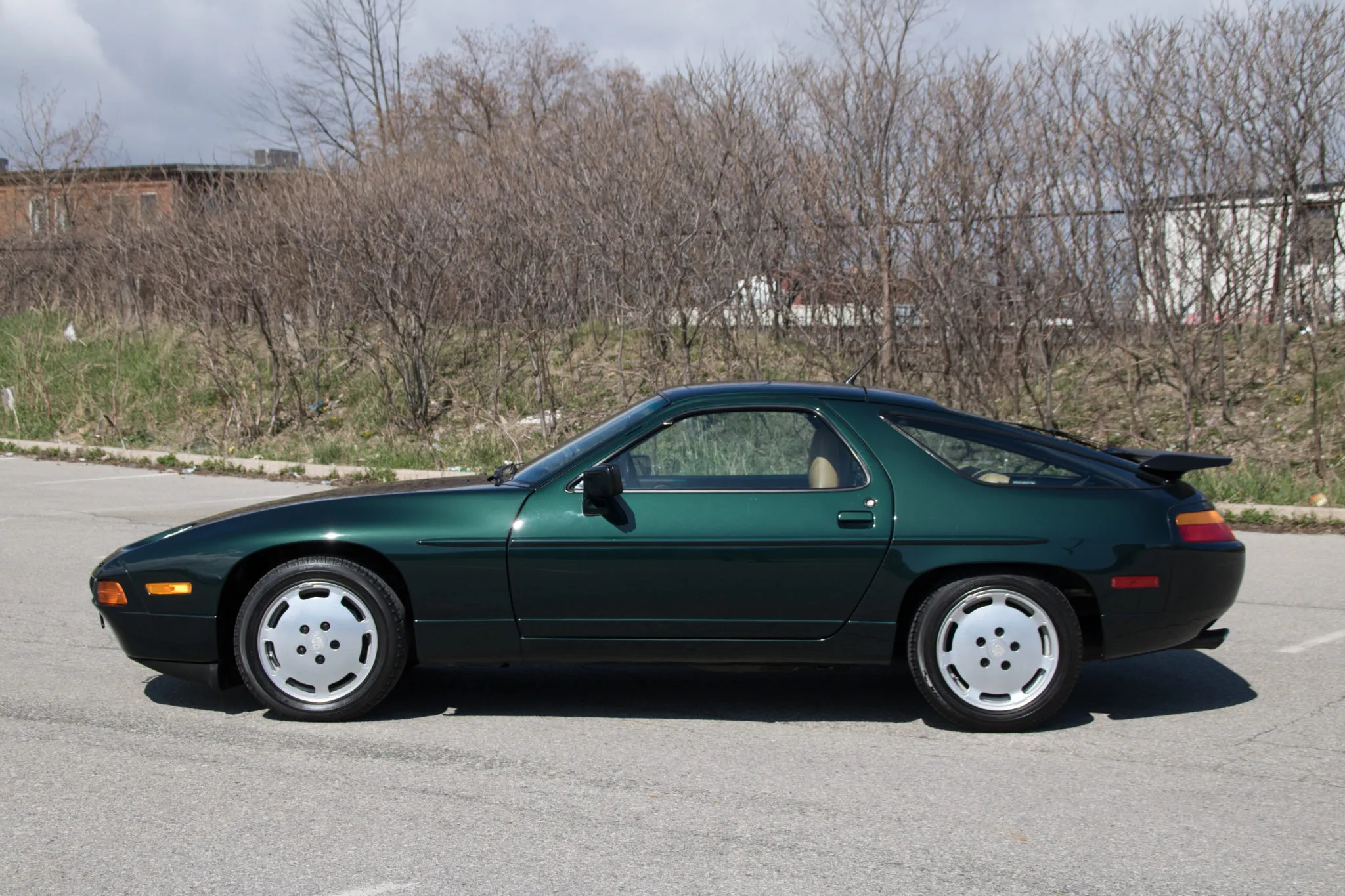 1989 Porsche 928 S4 in Pine Green Metallic