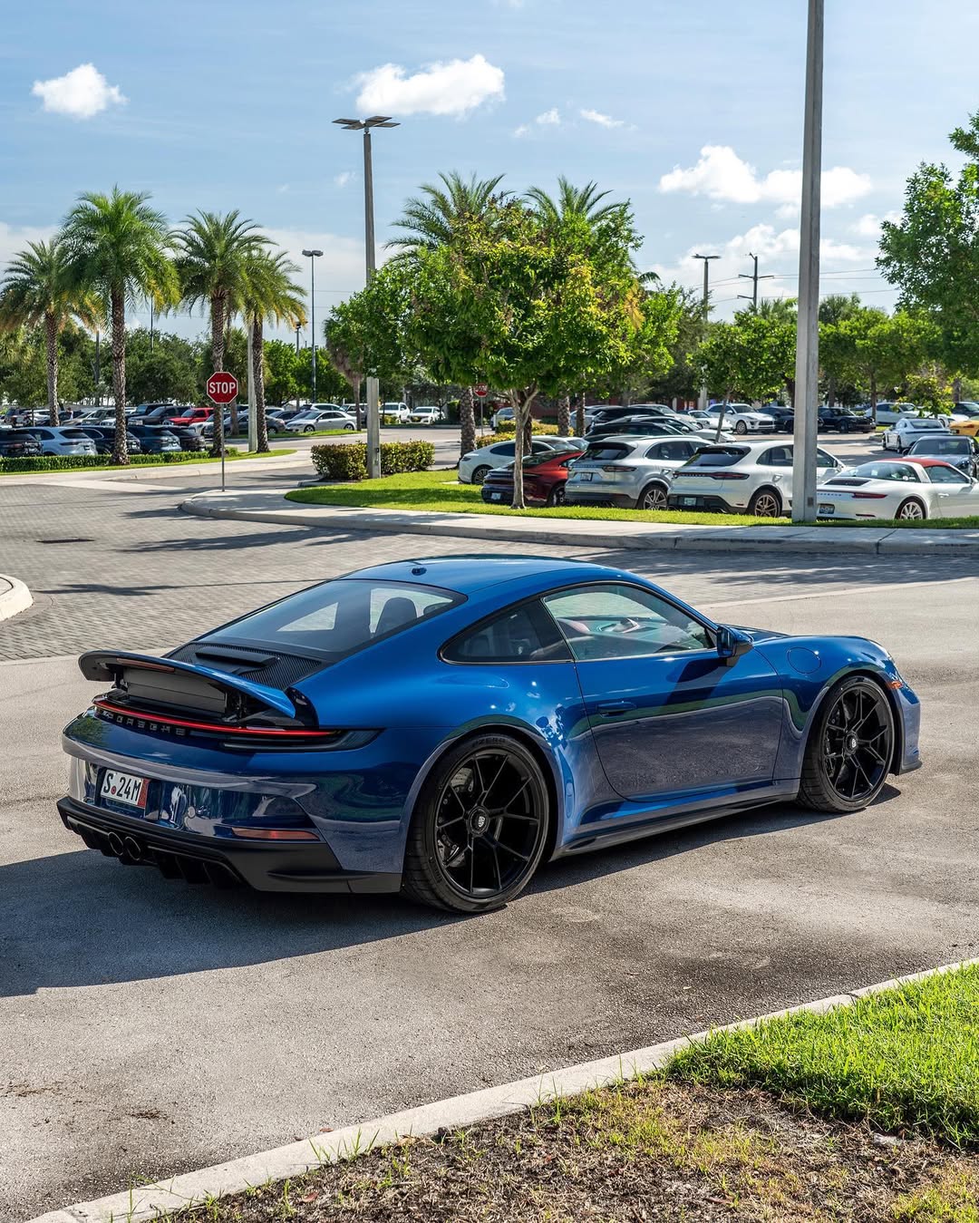 2023 Porsche 911 GT3 Touring in Manaus Blue