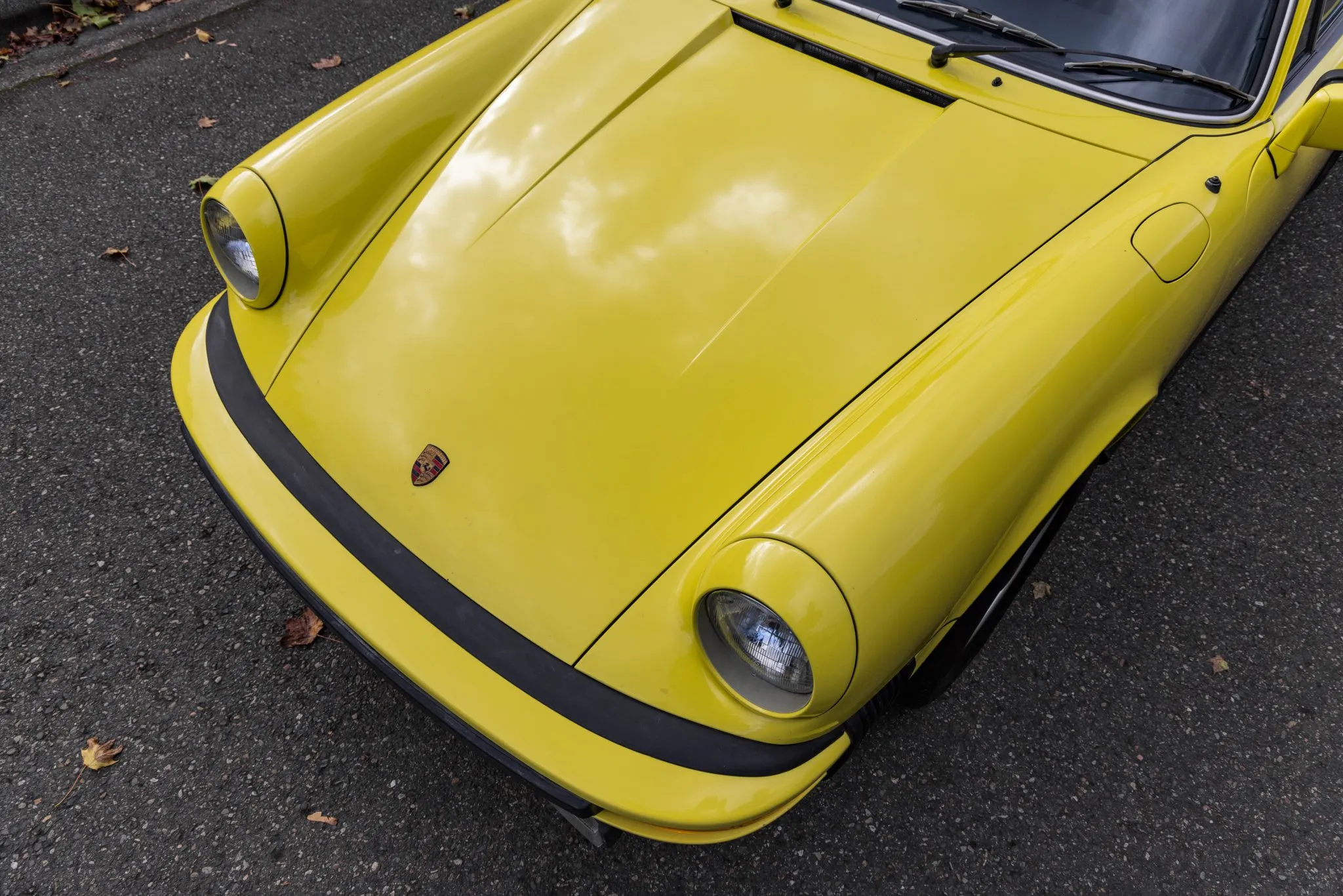 1977 Porsche 911S Coupe in Light Yellow