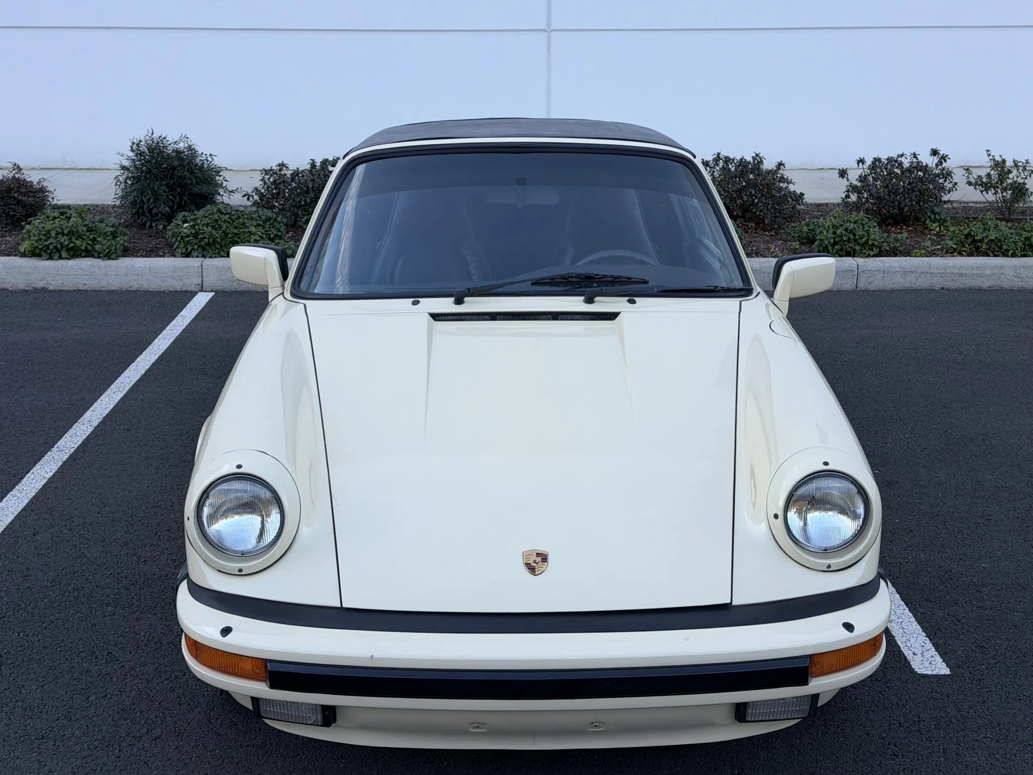1985 Porsche 911 Carrera Targa in Pastel Beige