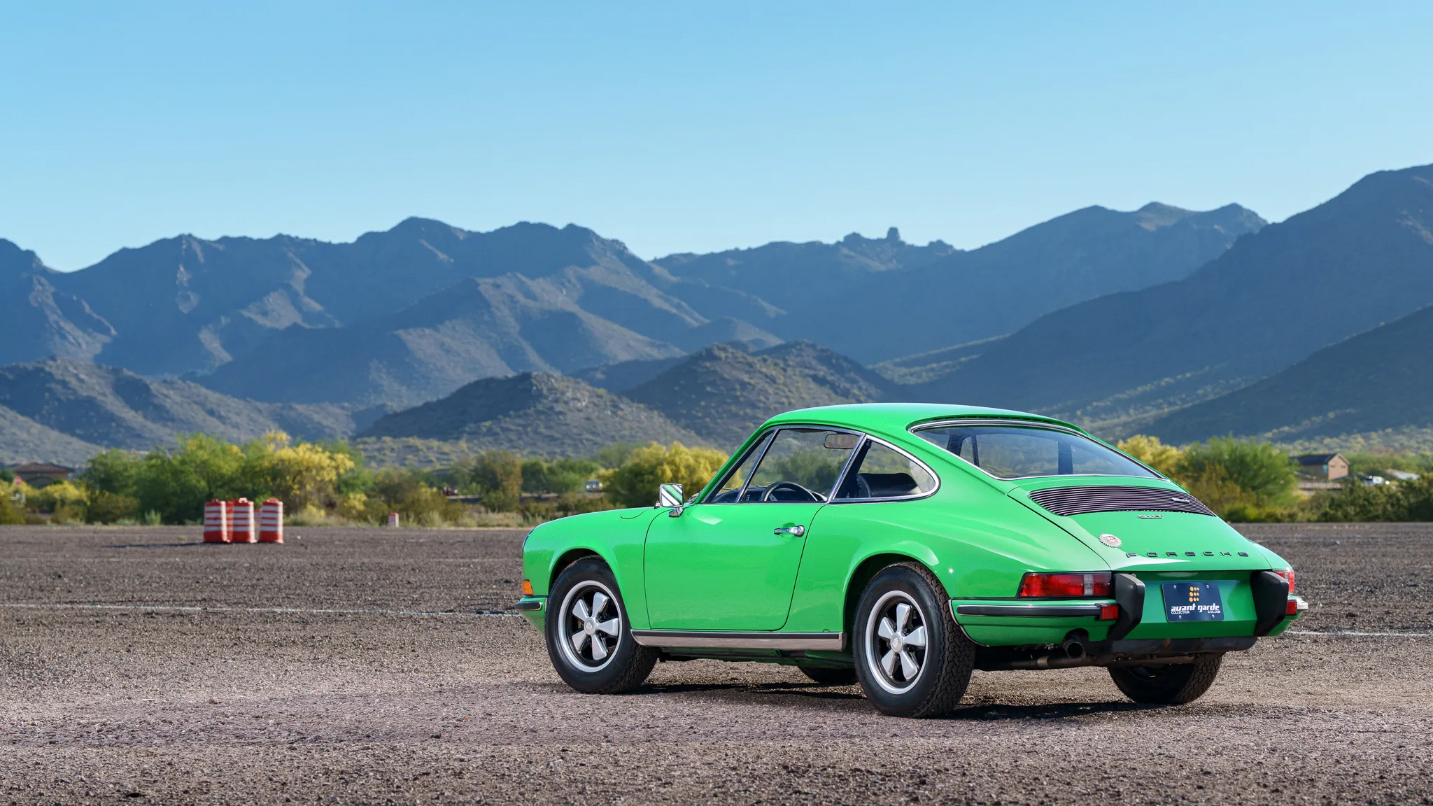 1973.5 Porsche 911T Coupe In Viper Green
