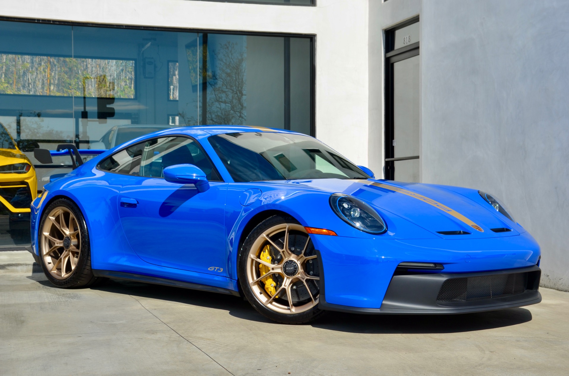 2022 Porsche 911 GT3 in Club Blau