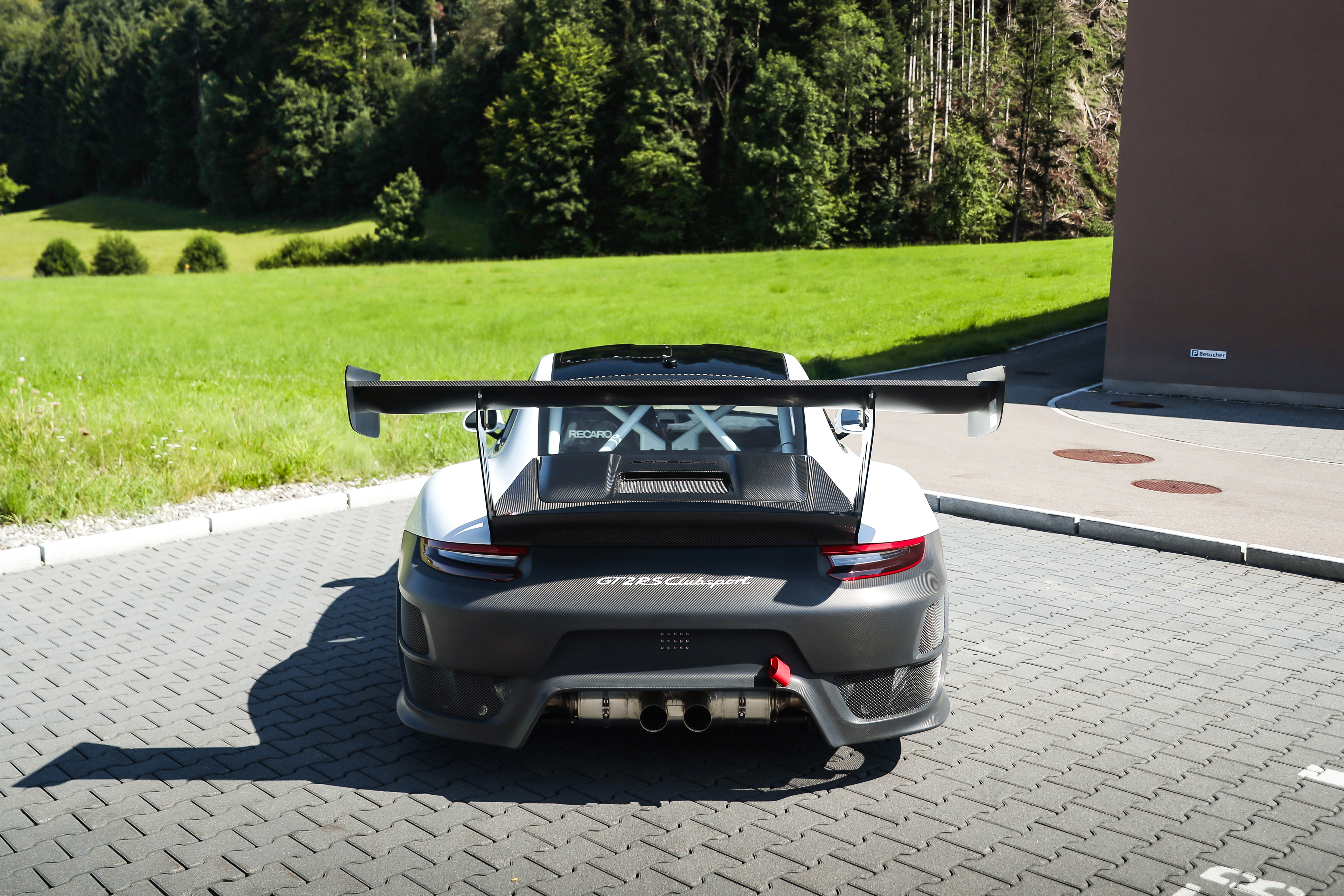 2019 Porsche 911 GT2 RS Clubsport in Pure White