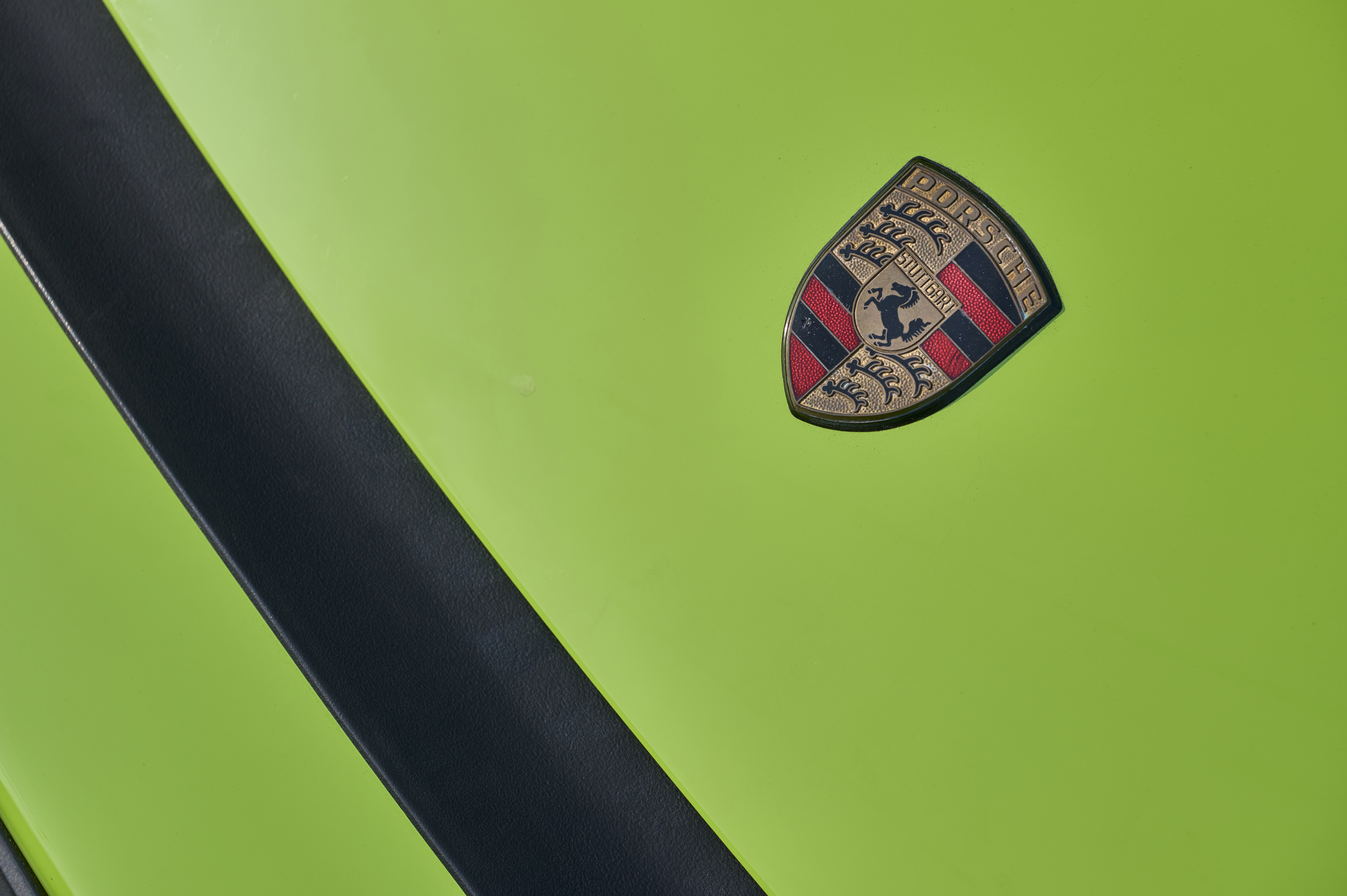 1976 Porsche 911 Turbo Coupé in Apple Green