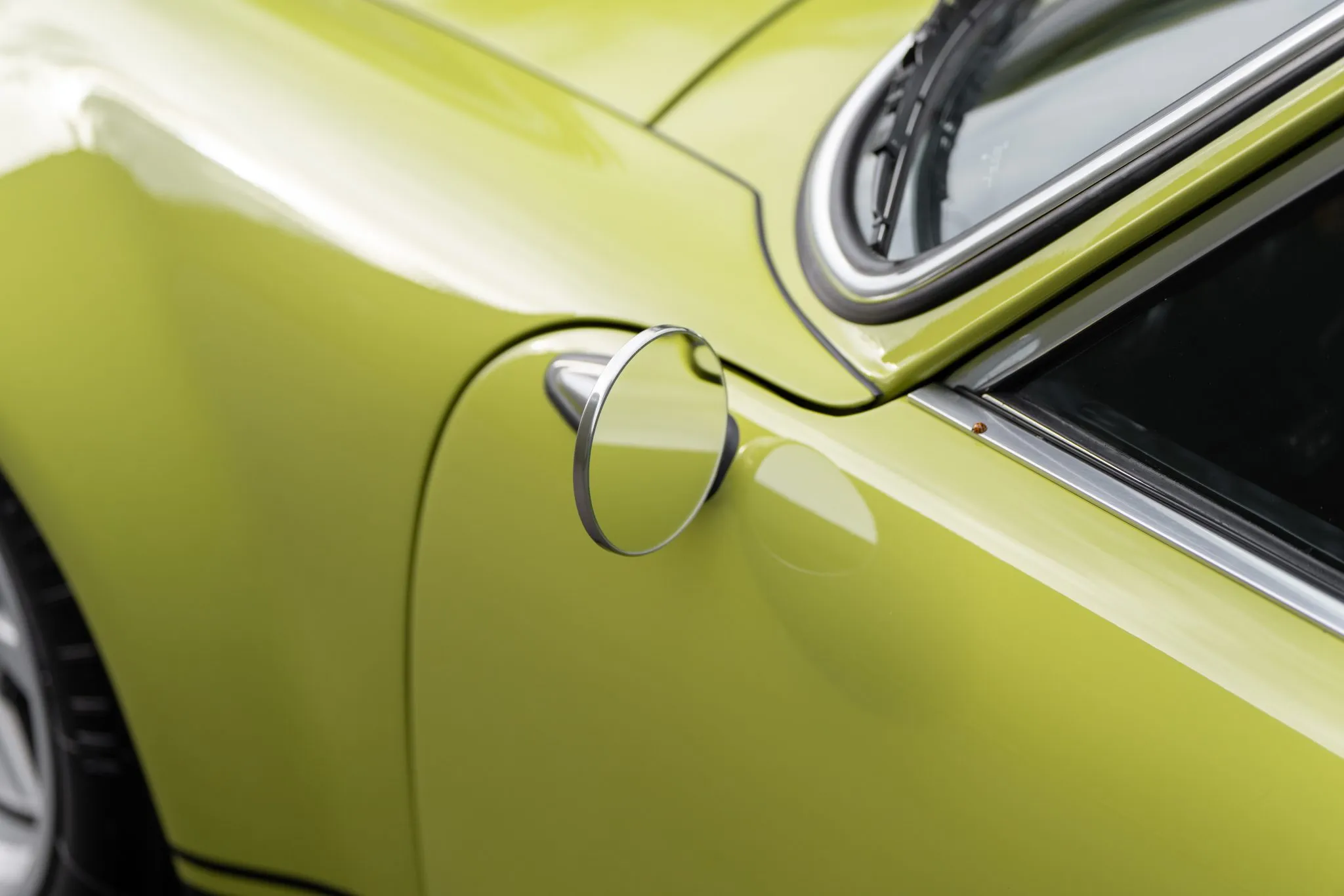 1986 Porsche 911 Carrera Coupe in Golden Green