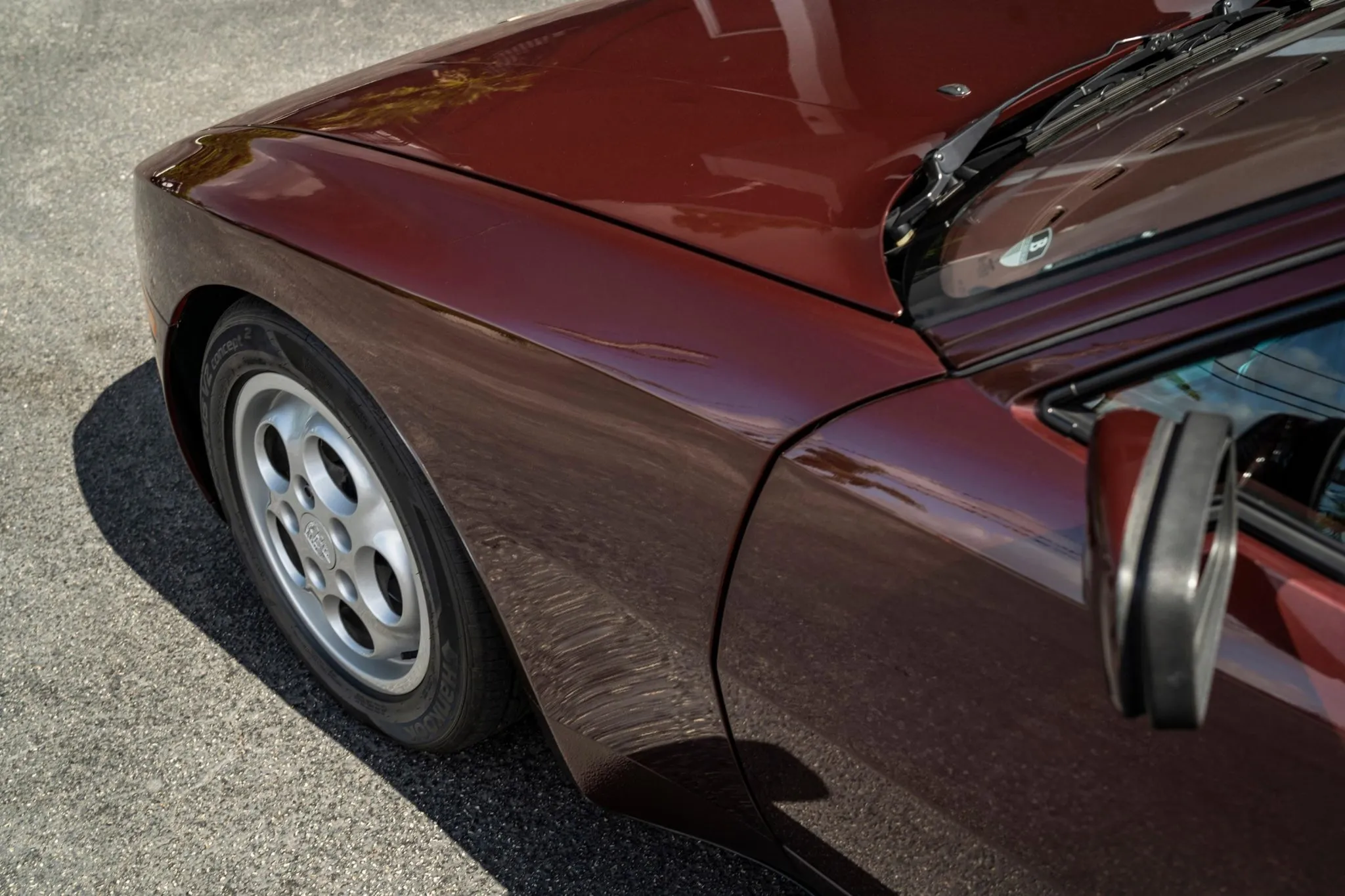1987 Porsche 944 Turbo in Maraschino Red Metallic