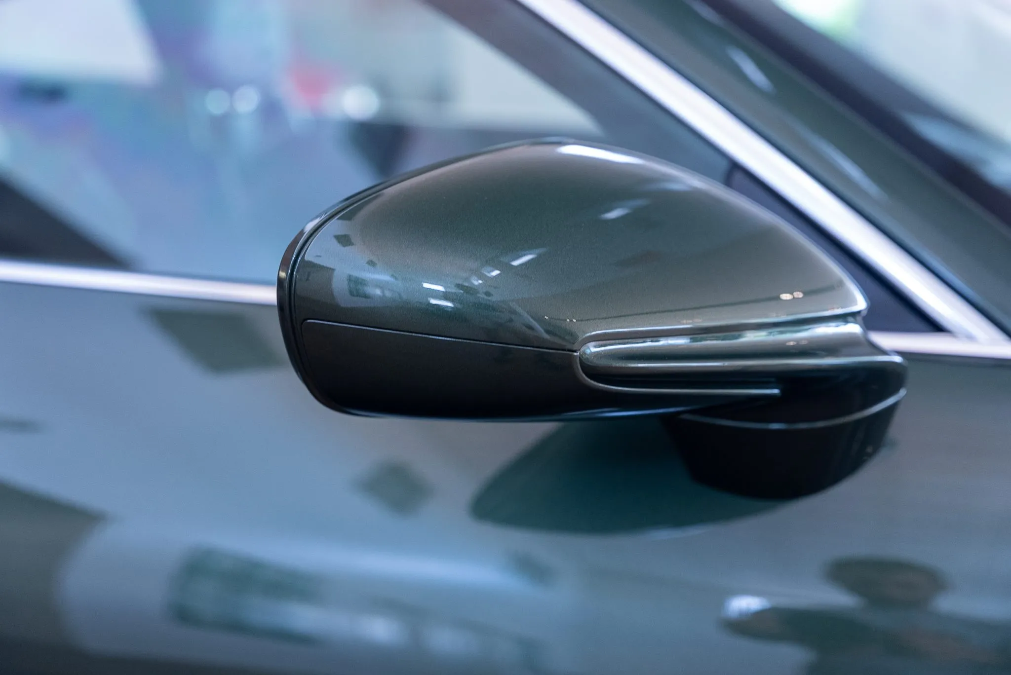2024 Porsche 911 S/T in Oak Green Metallic