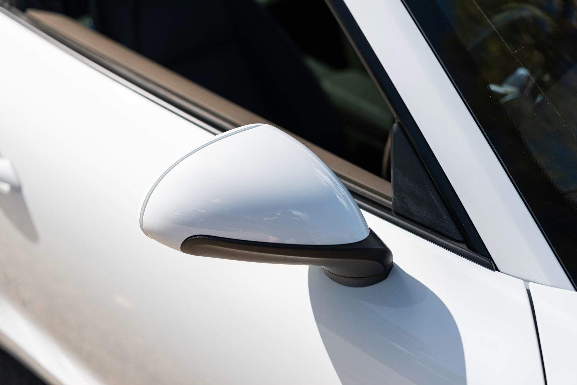 2017 Porsche 911 Carrera in Carrara White Metallic