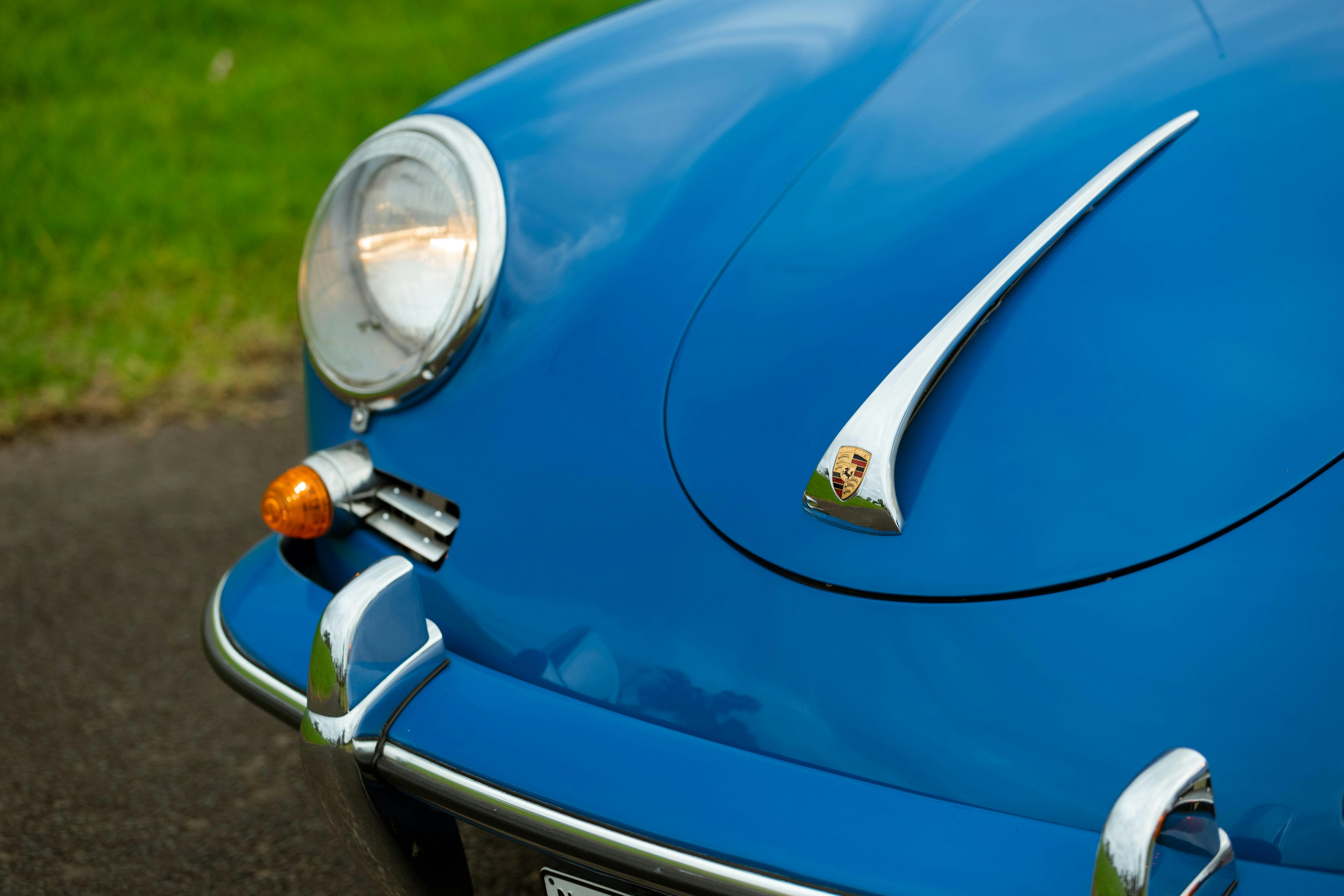 1960 Porsche 356 B 1600 Super 90 in Royal Blue