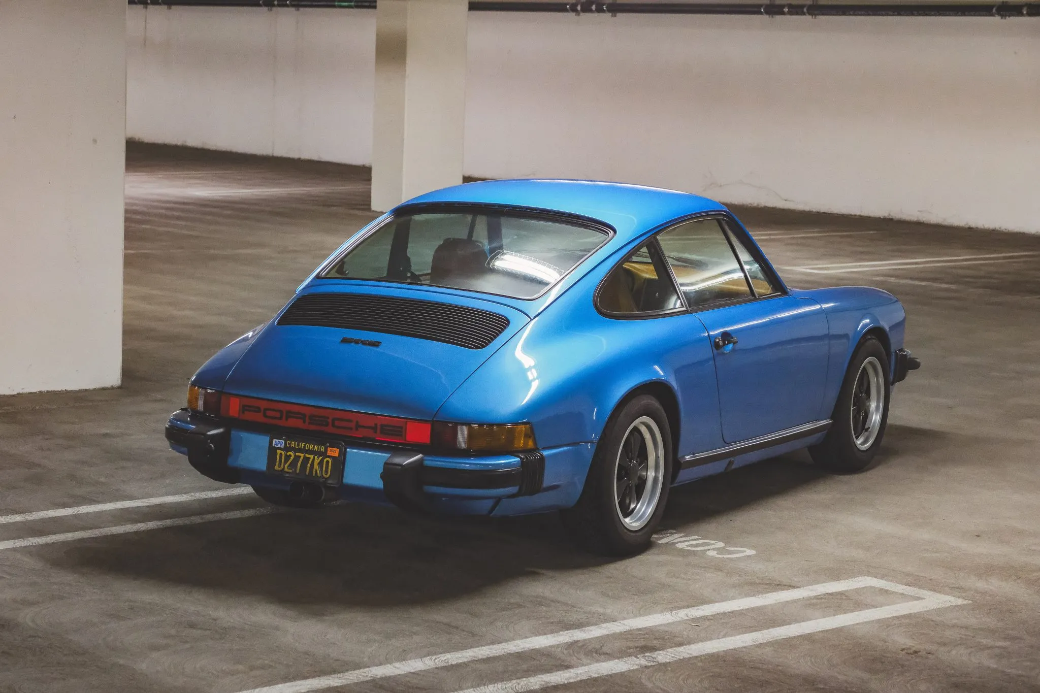 1977 Porsche 911S Coupe in Minerva Blue Metallic