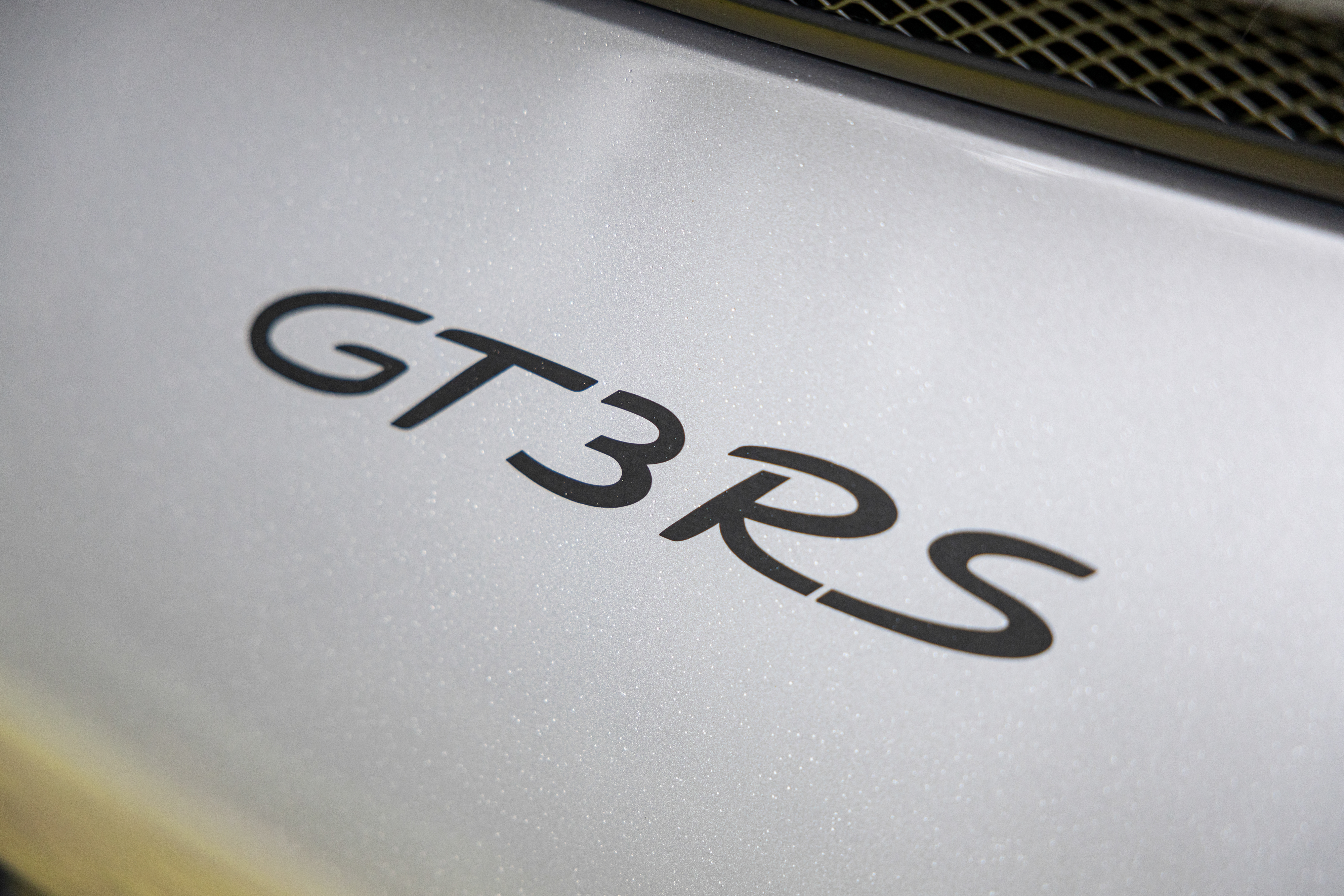 2016 Porsche 911 GT3 RS in GT Silver Metallic
