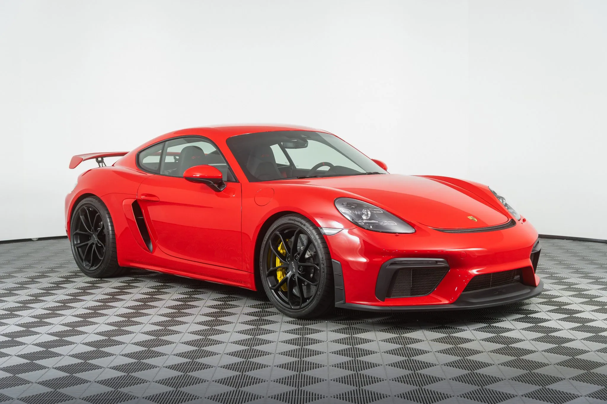 2020 Porsche 718 Cayman GT4 in Guards Red