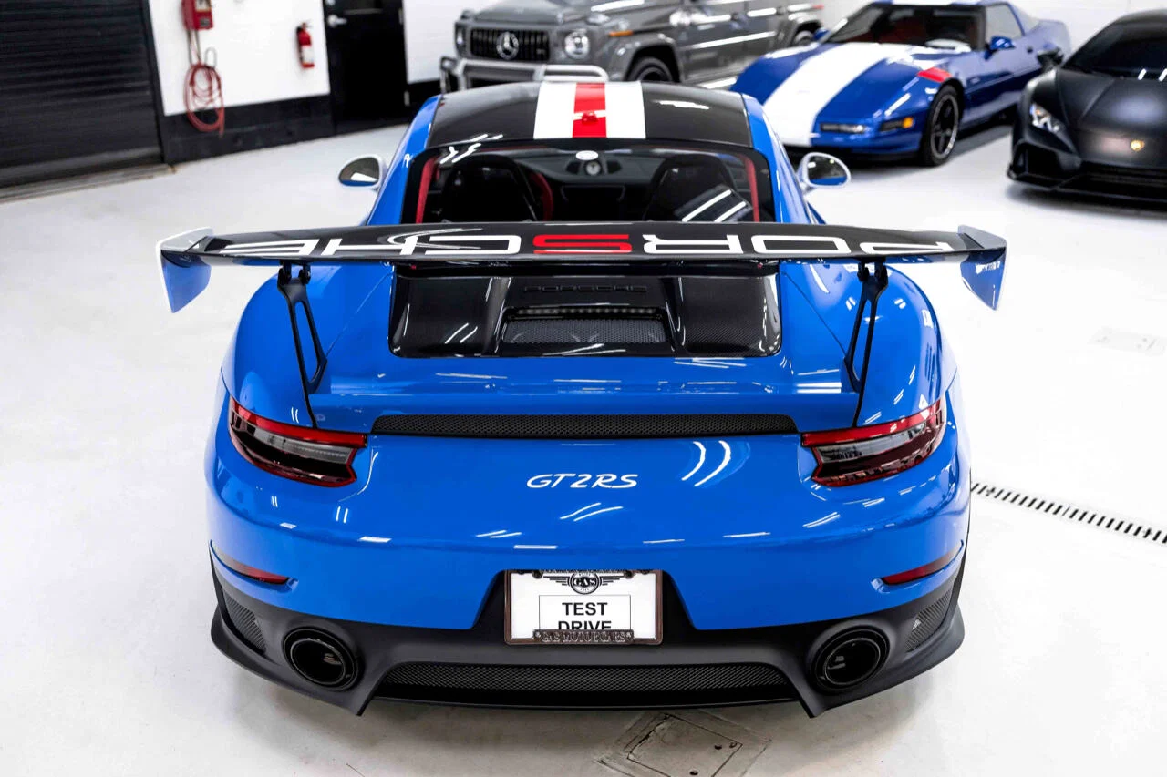 2019 Porsche 911 GT2 RS in Voodoo Blue