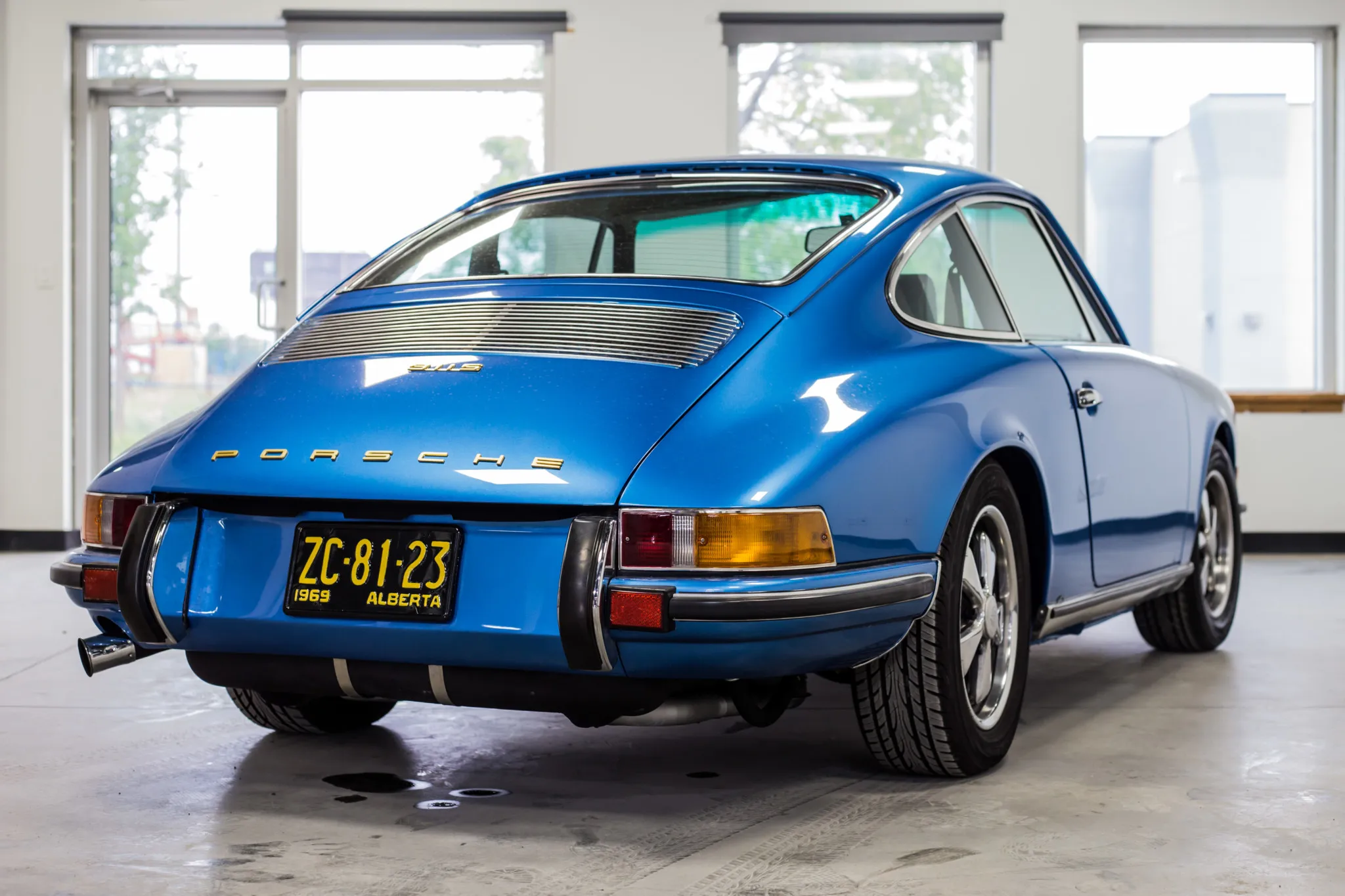 1969 Porsche 911S in Metallic Blue