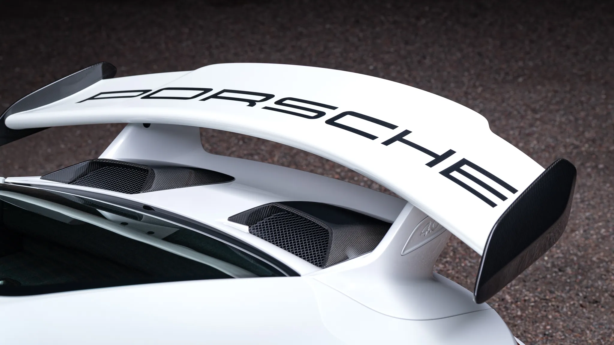 2018 Porsche 911 GT3 in Oryx White Metallic