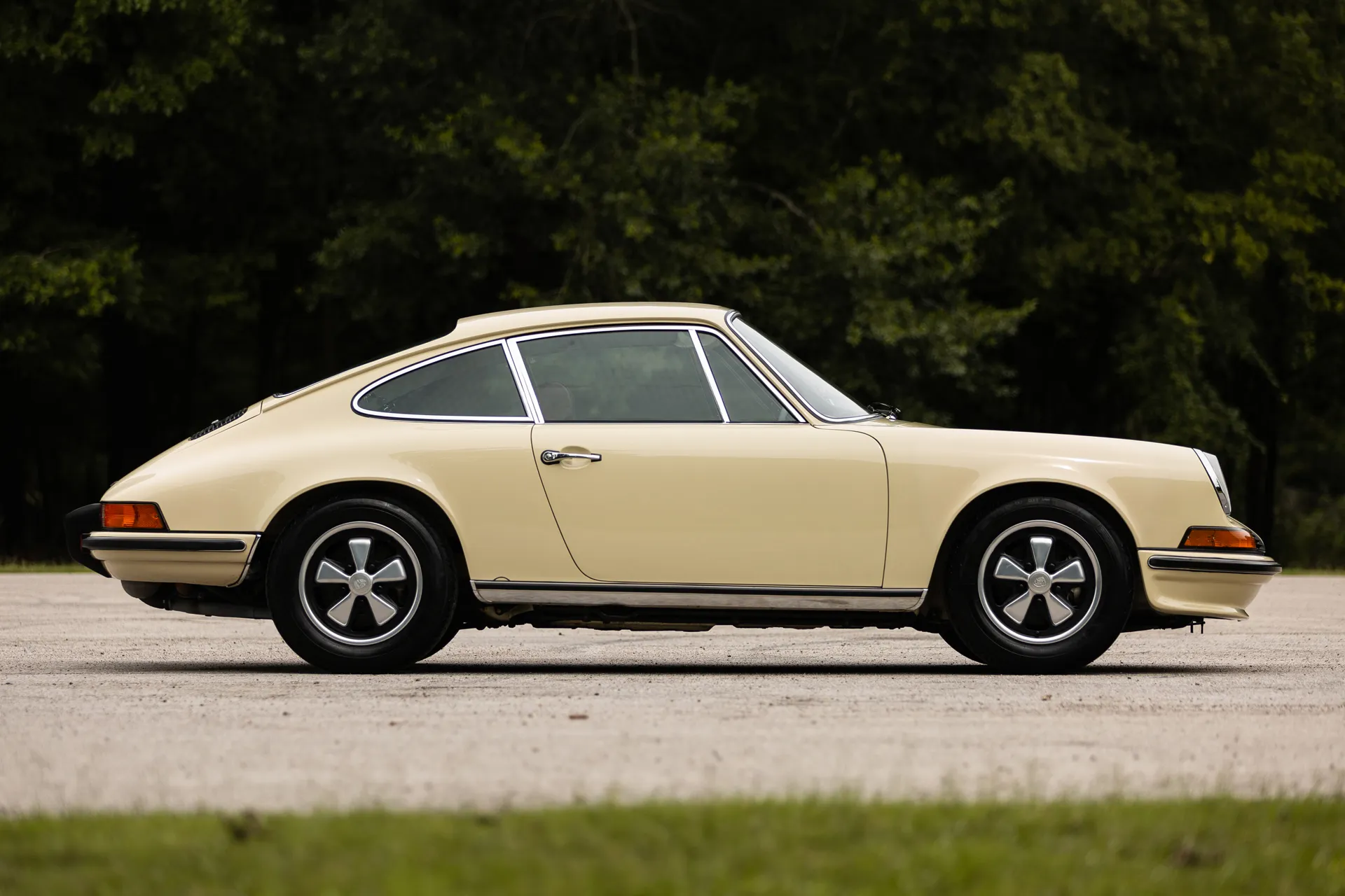 1973 Porsche 911S Coupe in Ivory