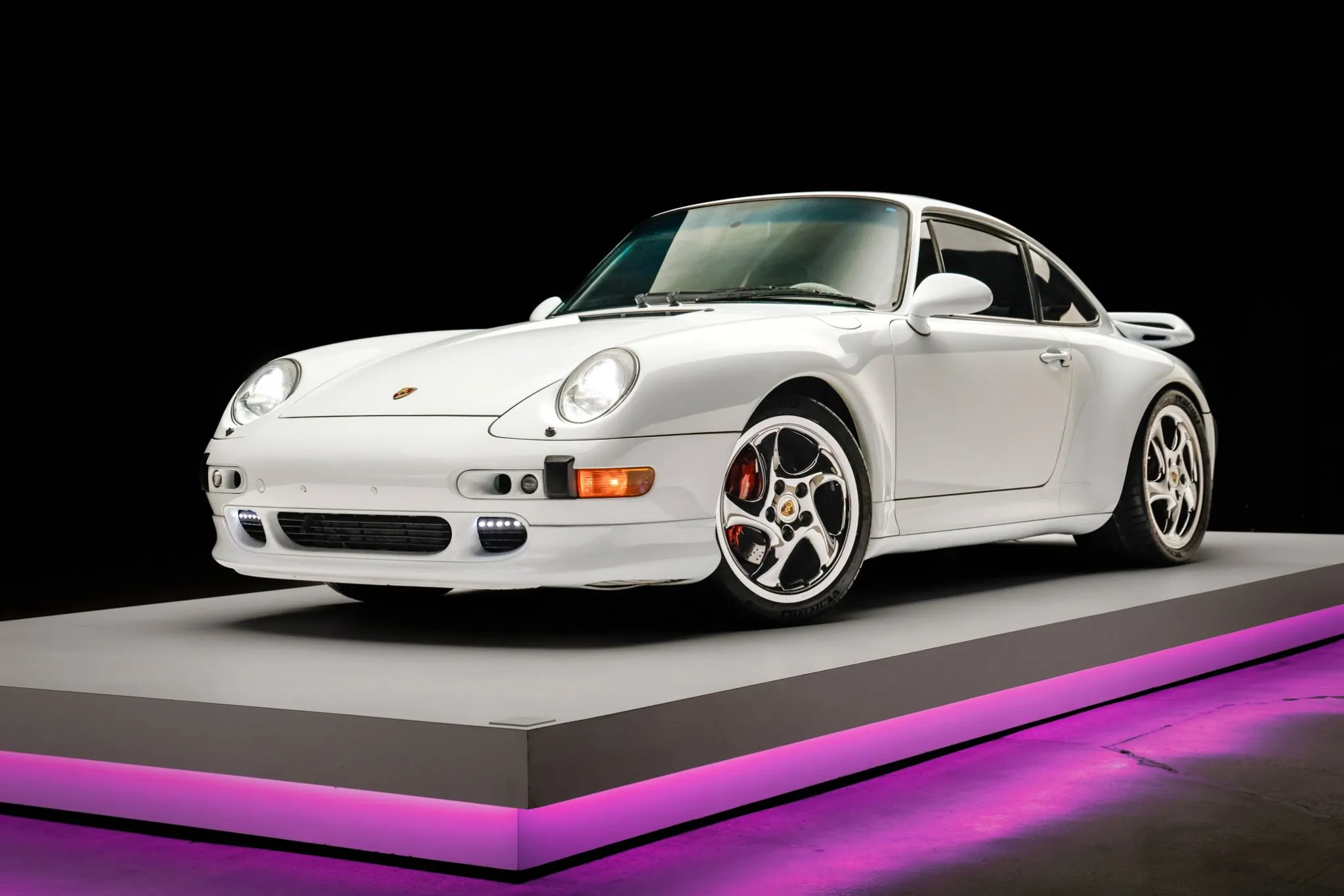 1997 Porsche 911 Carrera S Coupe in Glacier White