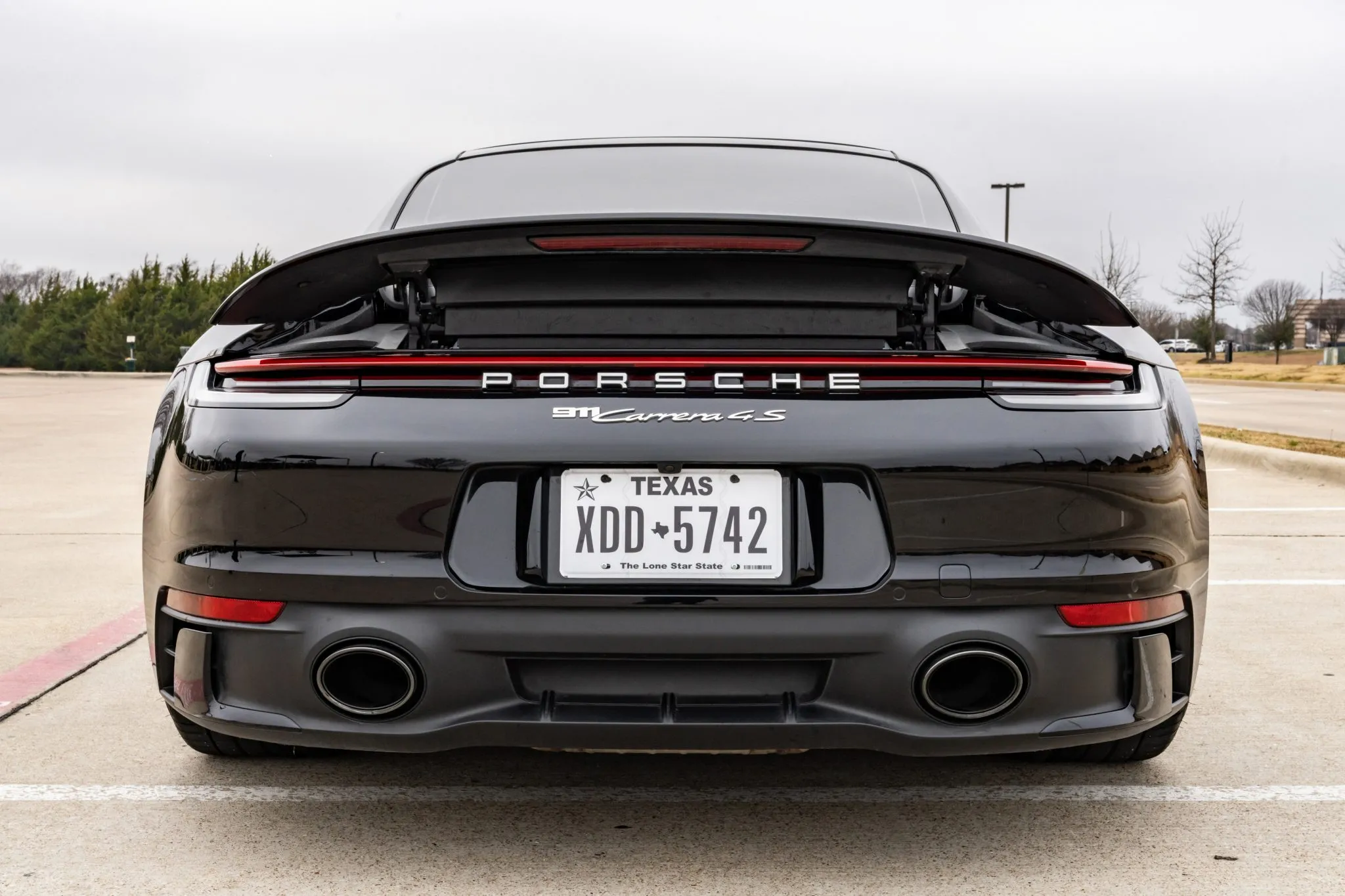 2020 Porsche 911 Carrera 4S Coupe in Jet Black Metallic