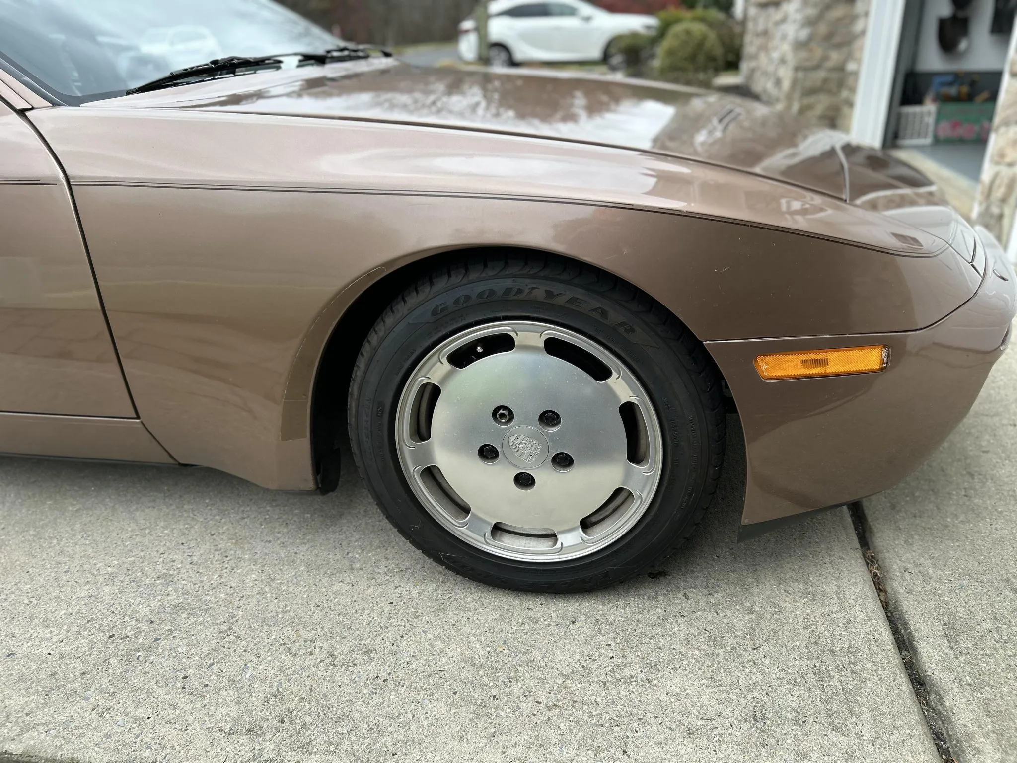1987 Porsche 944 Turbo in Nougat Brown Metallic